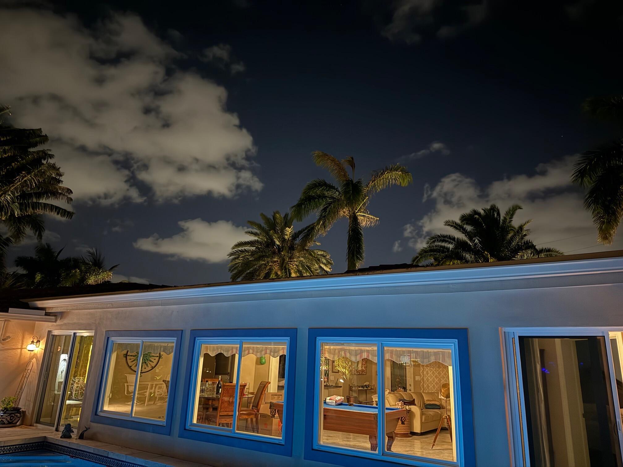 952 Brookdale Dr Boynton Beach, FL 33435