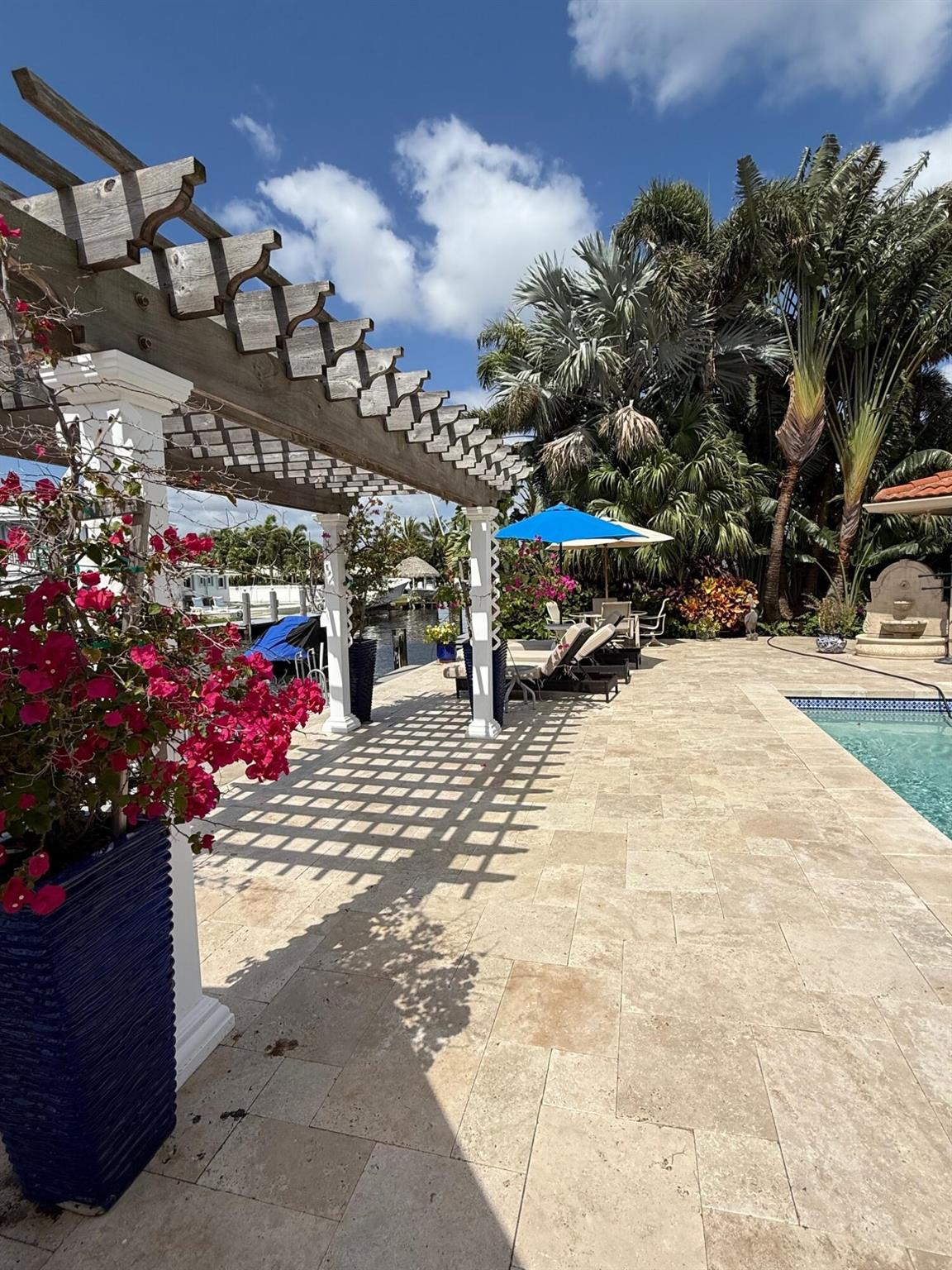 952 Brookdale Dr Boynton Beach, FL 33435