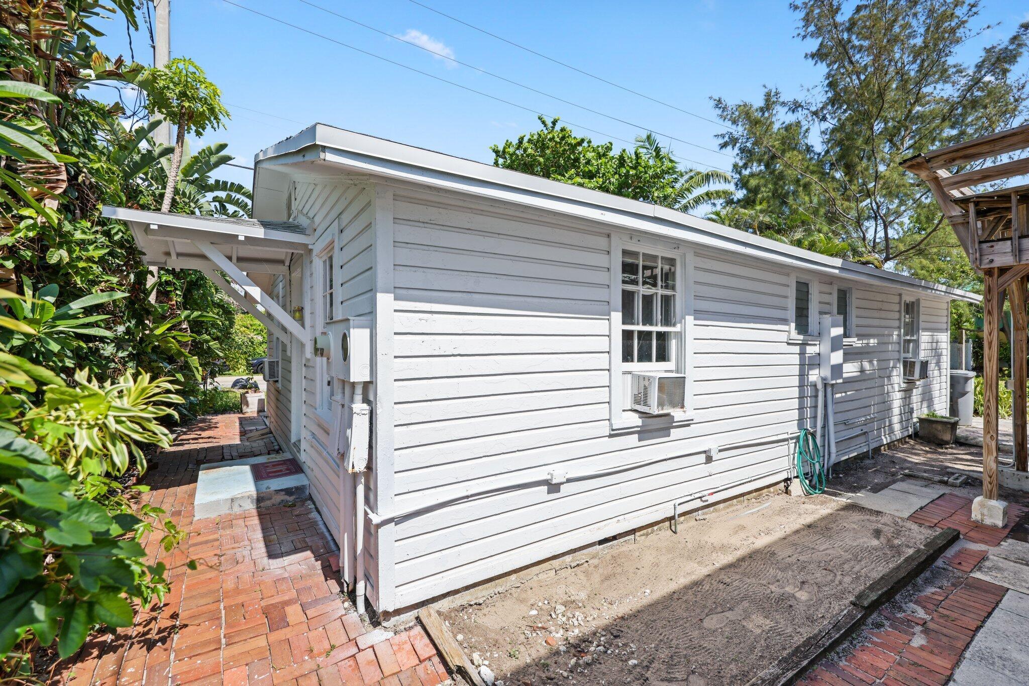 4617 N Ocean Blvd Boynton Beach, FL 33435