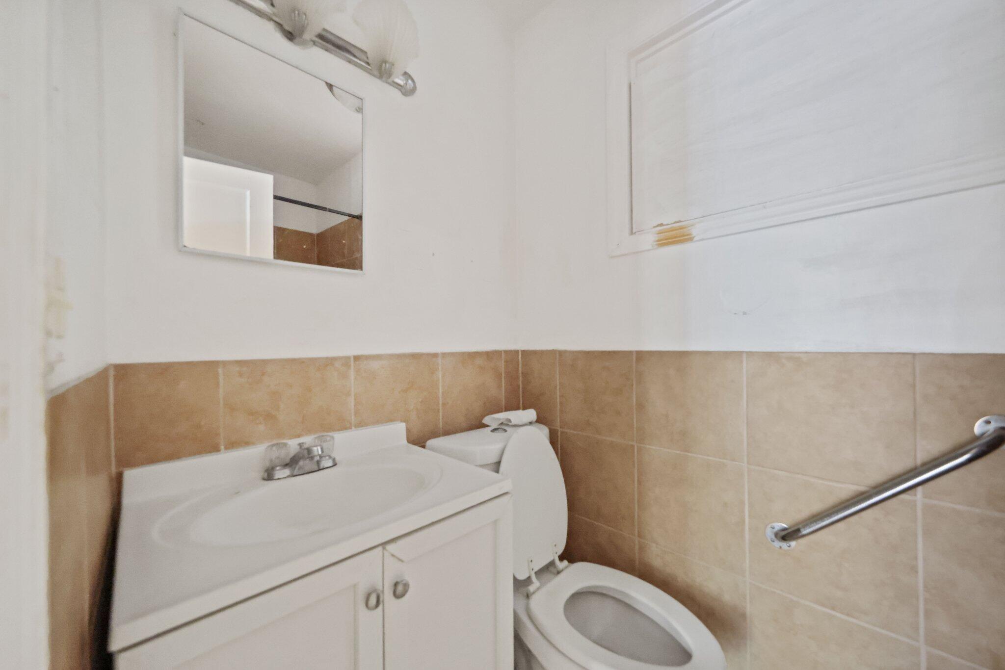 4617 N Ocean Blvd Boynton Beach, FL 33435