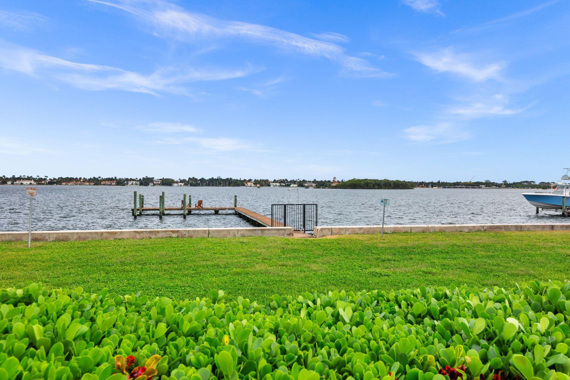 3215 S Flagler Dr West Palm Beach, FL 33405 3215 S Flagler Dr West Palm Beach, FL 33405