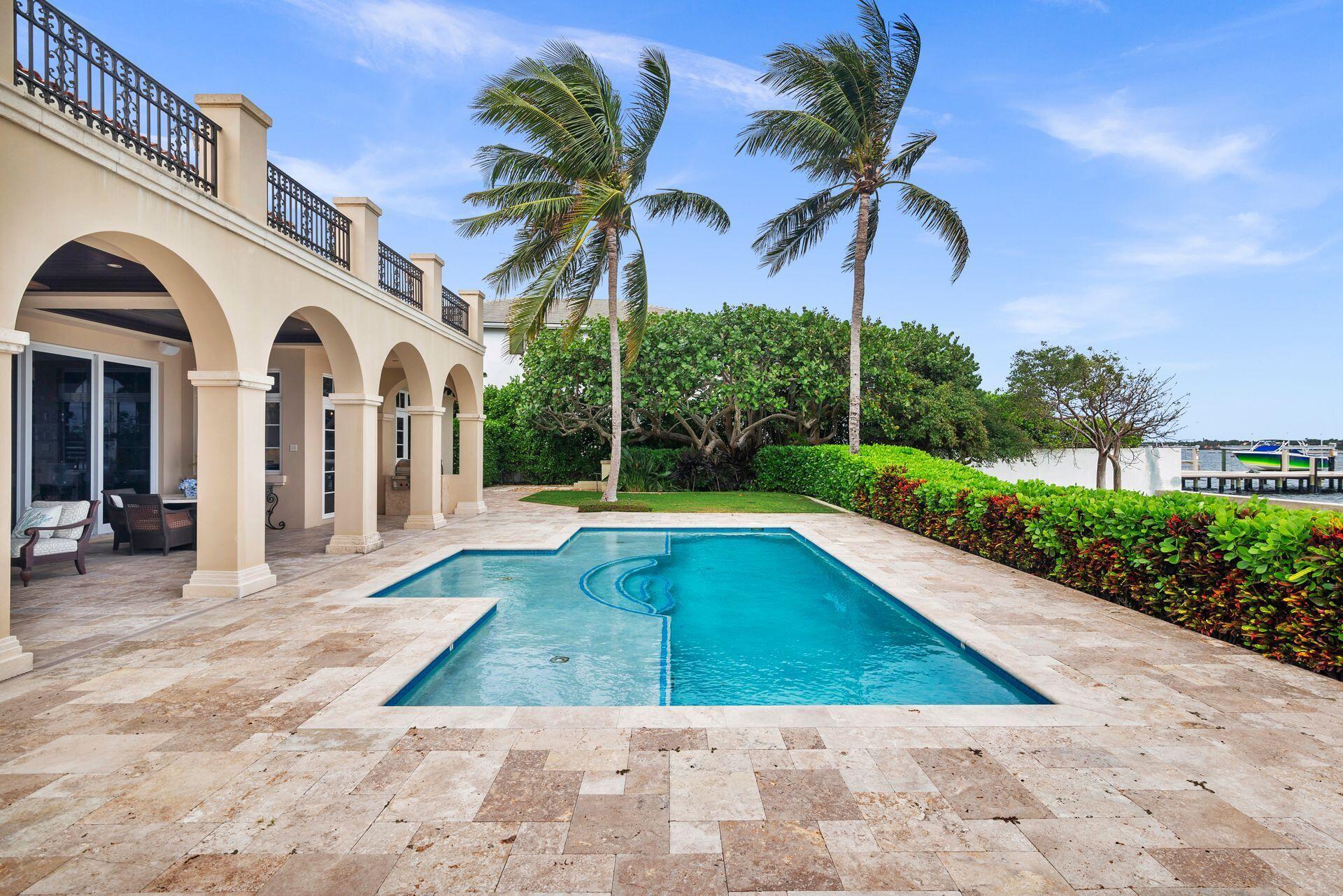 3215 S Flagler Dr West Palm Beach, FL 33405 3215 S Flagler Dr West Palm Beach, FL 33405