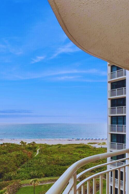 3000 N Ocean Dr #8-A