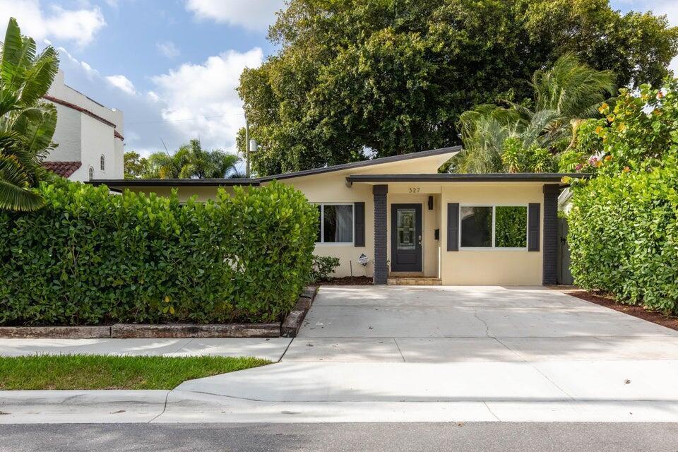 327 Dartmouth Dr Dr
