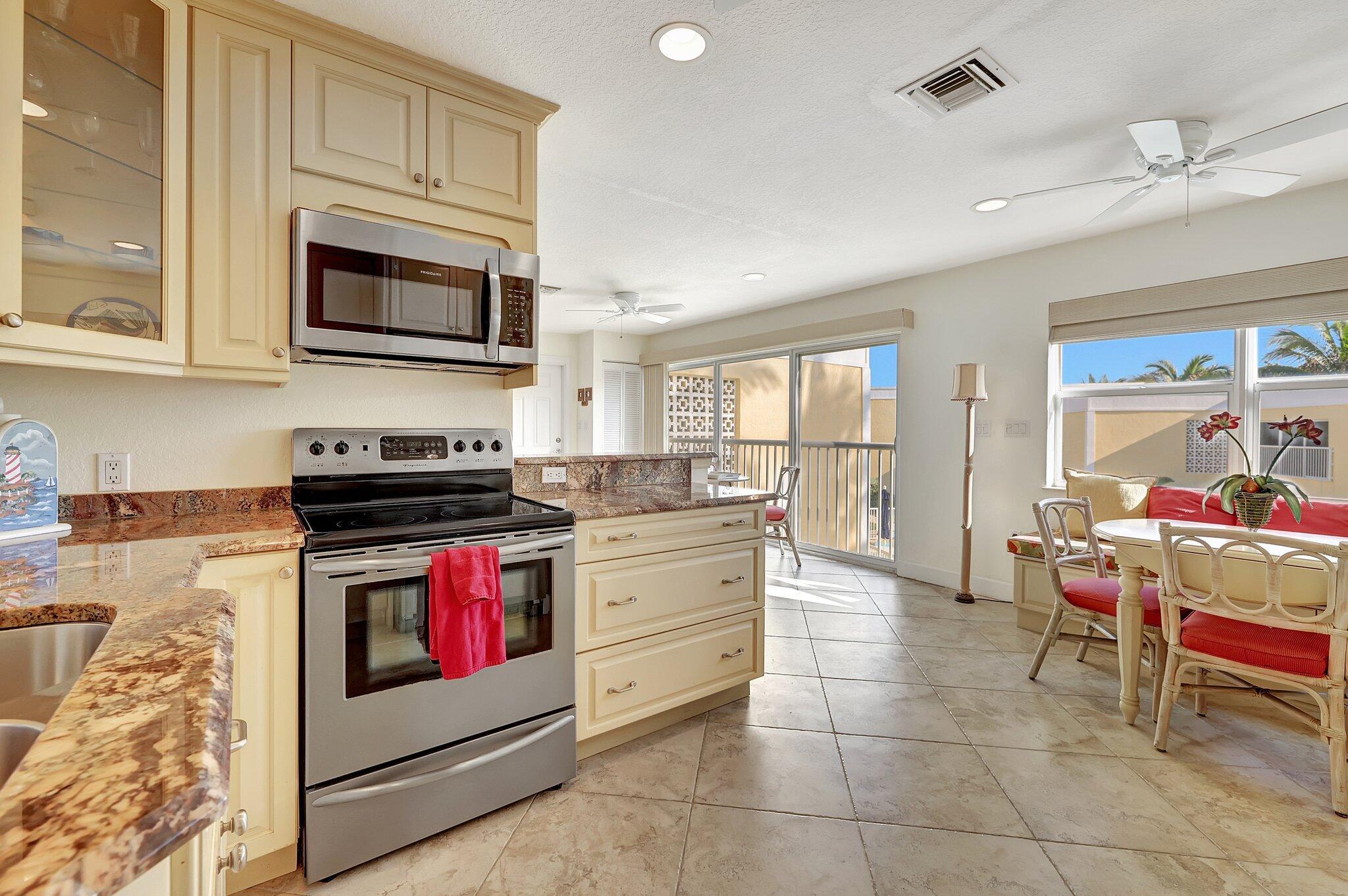 3541 NE Ocean Blvd #6