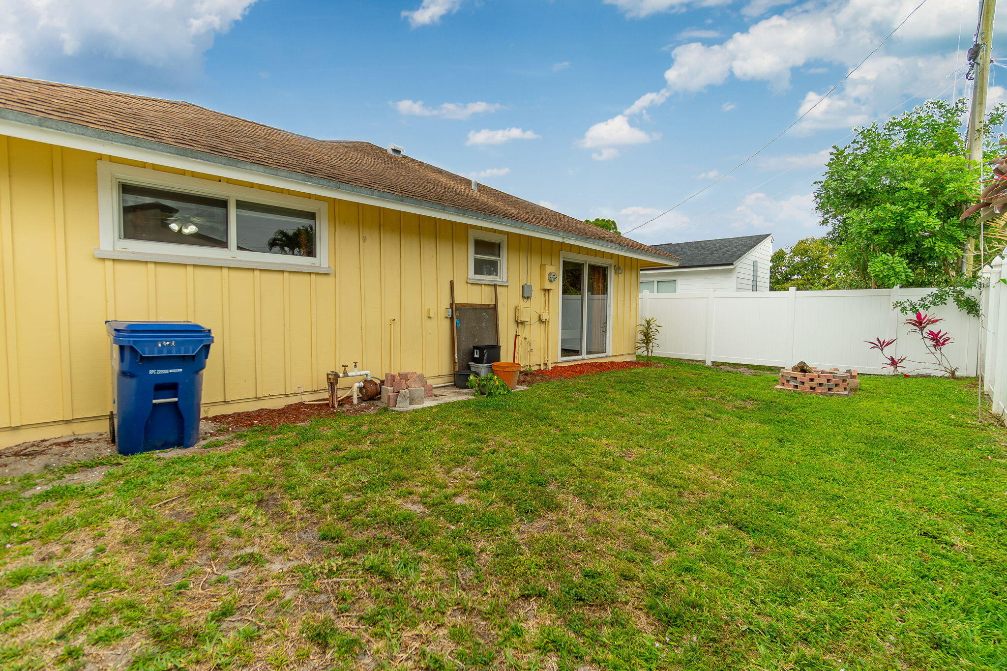 6130 Francis St Jupiter, FL 33458