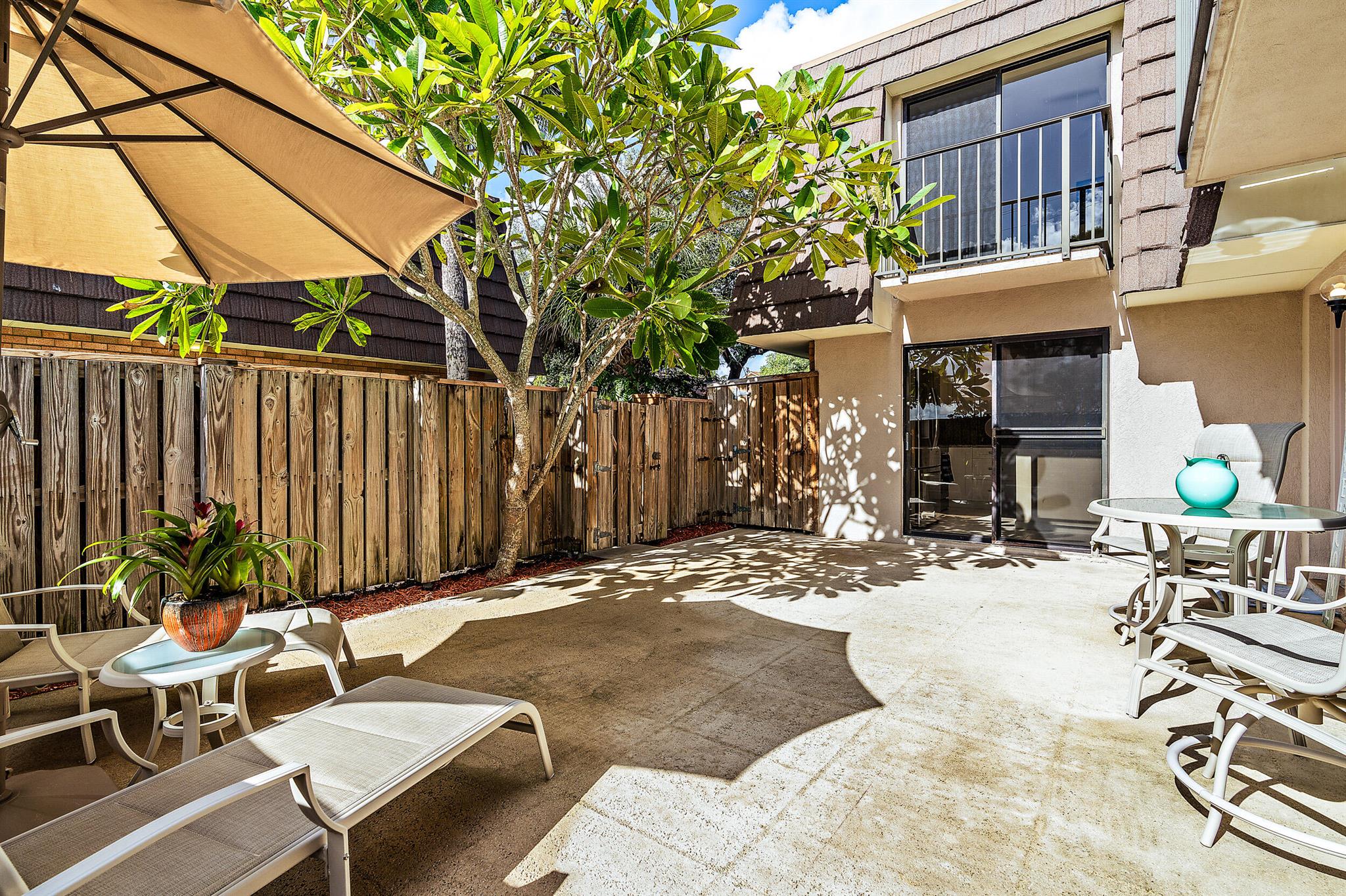 2316 23rd Ct Jupiter, FL 33477