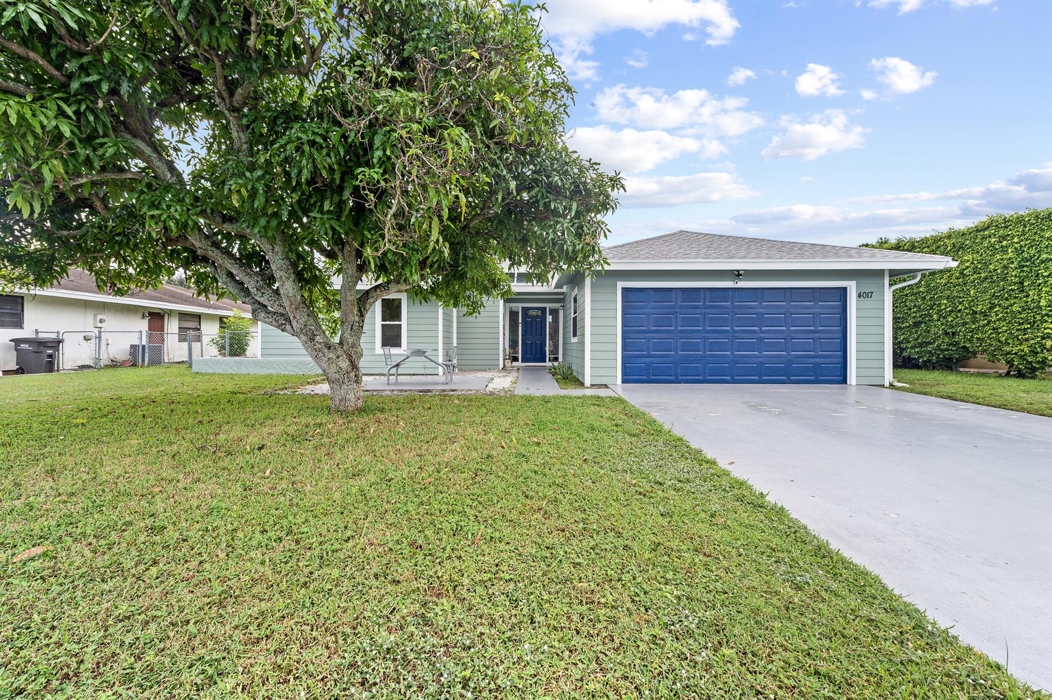 4017 Heath Cir
