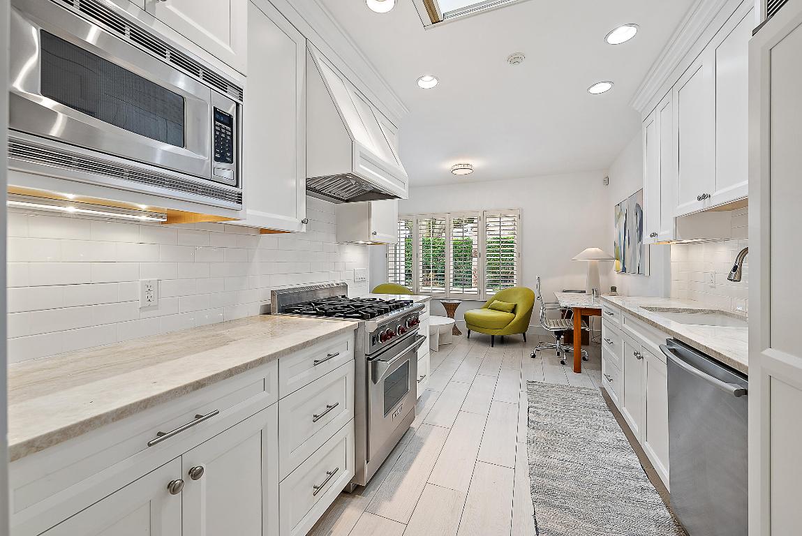 4301 Captains Way Jupiter, FL 33477