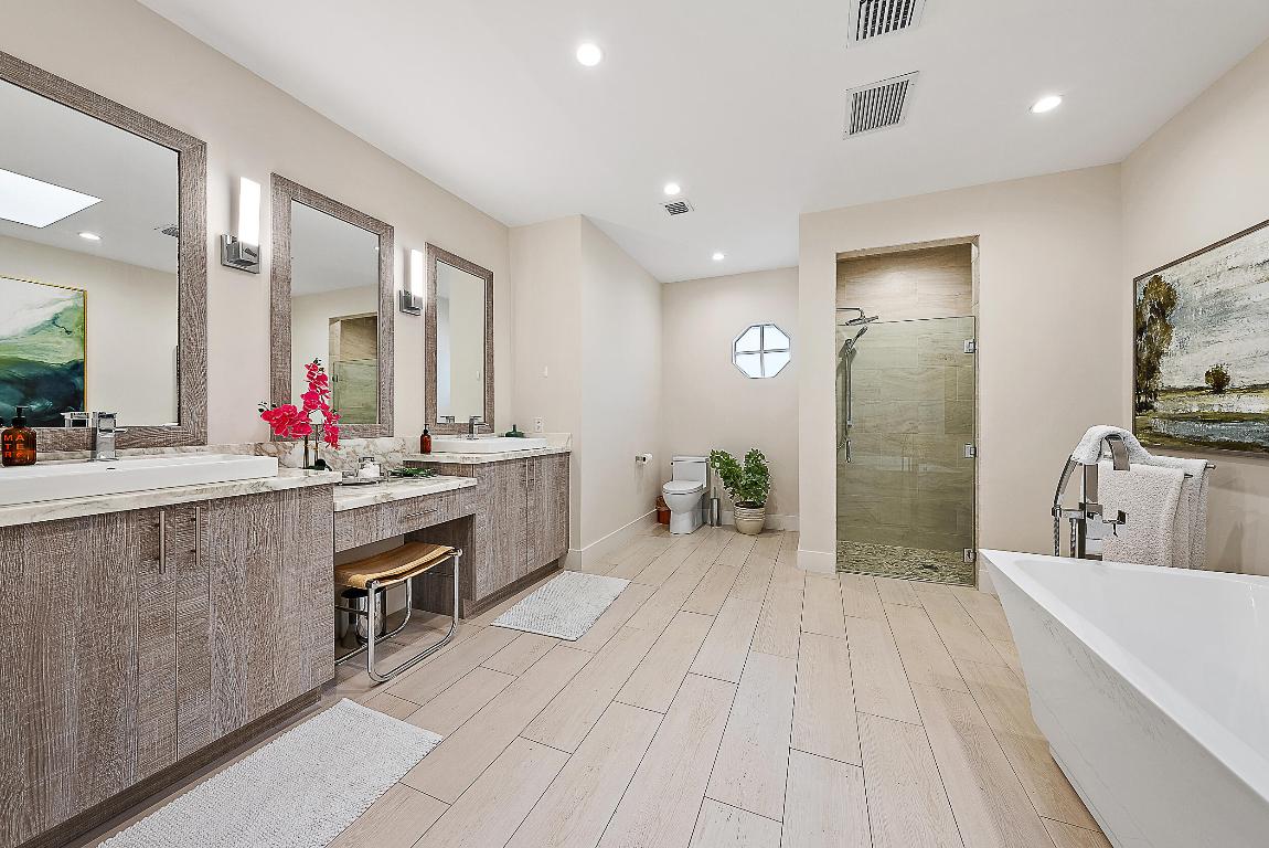 4301 Captains Way Jupiter, FL 33477