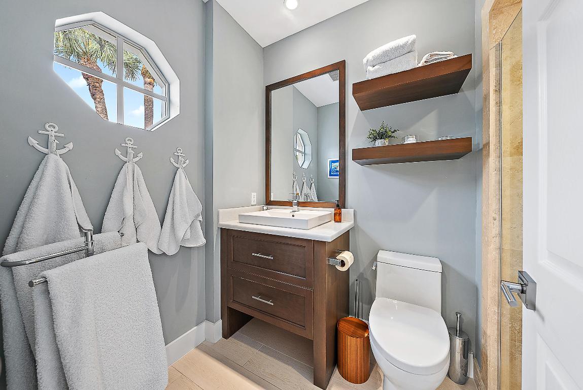 4301 Captains Way Jupiter, FL 33477