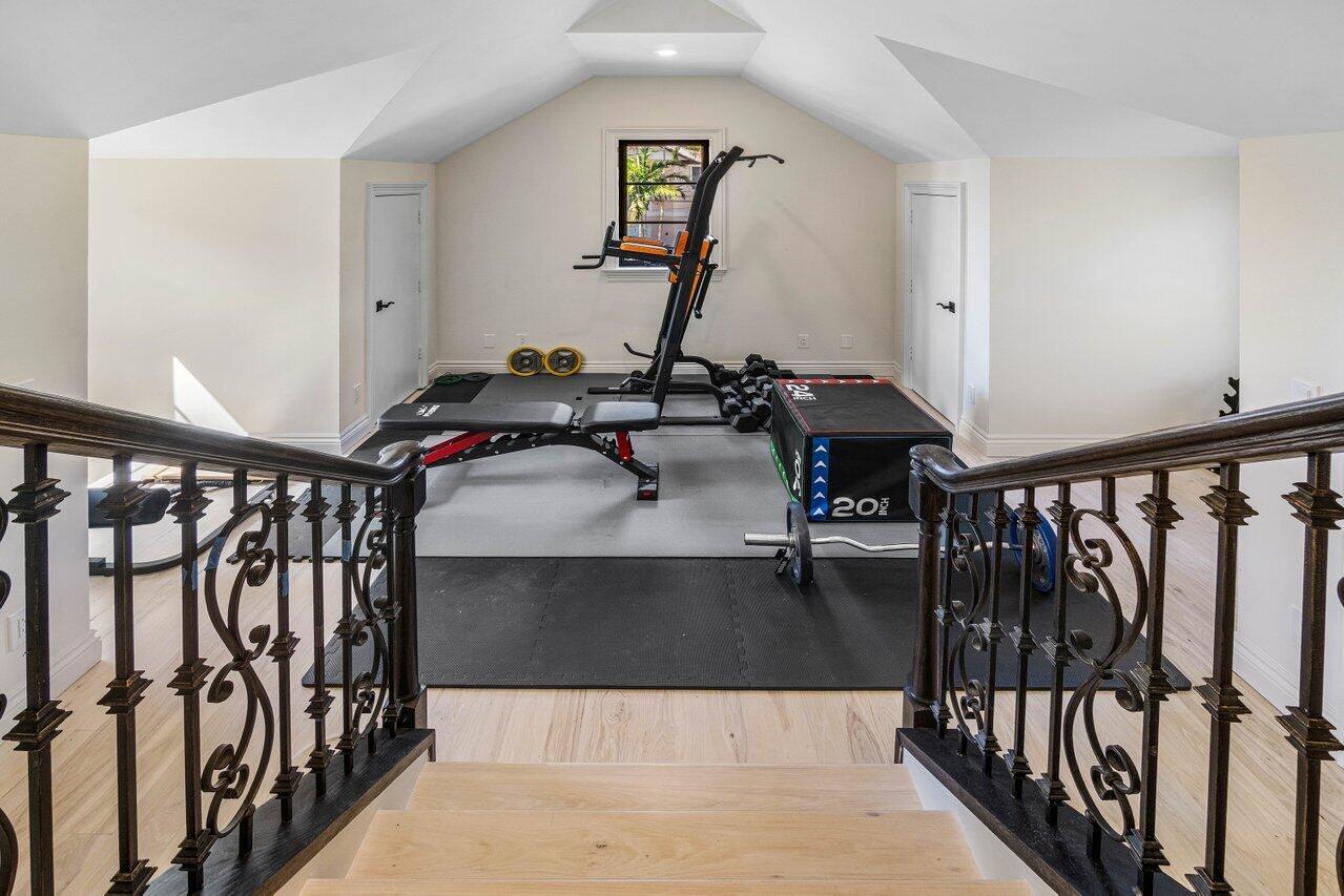 14140 Paradise Pt Rd Palm Beach Gardens, FL 33410