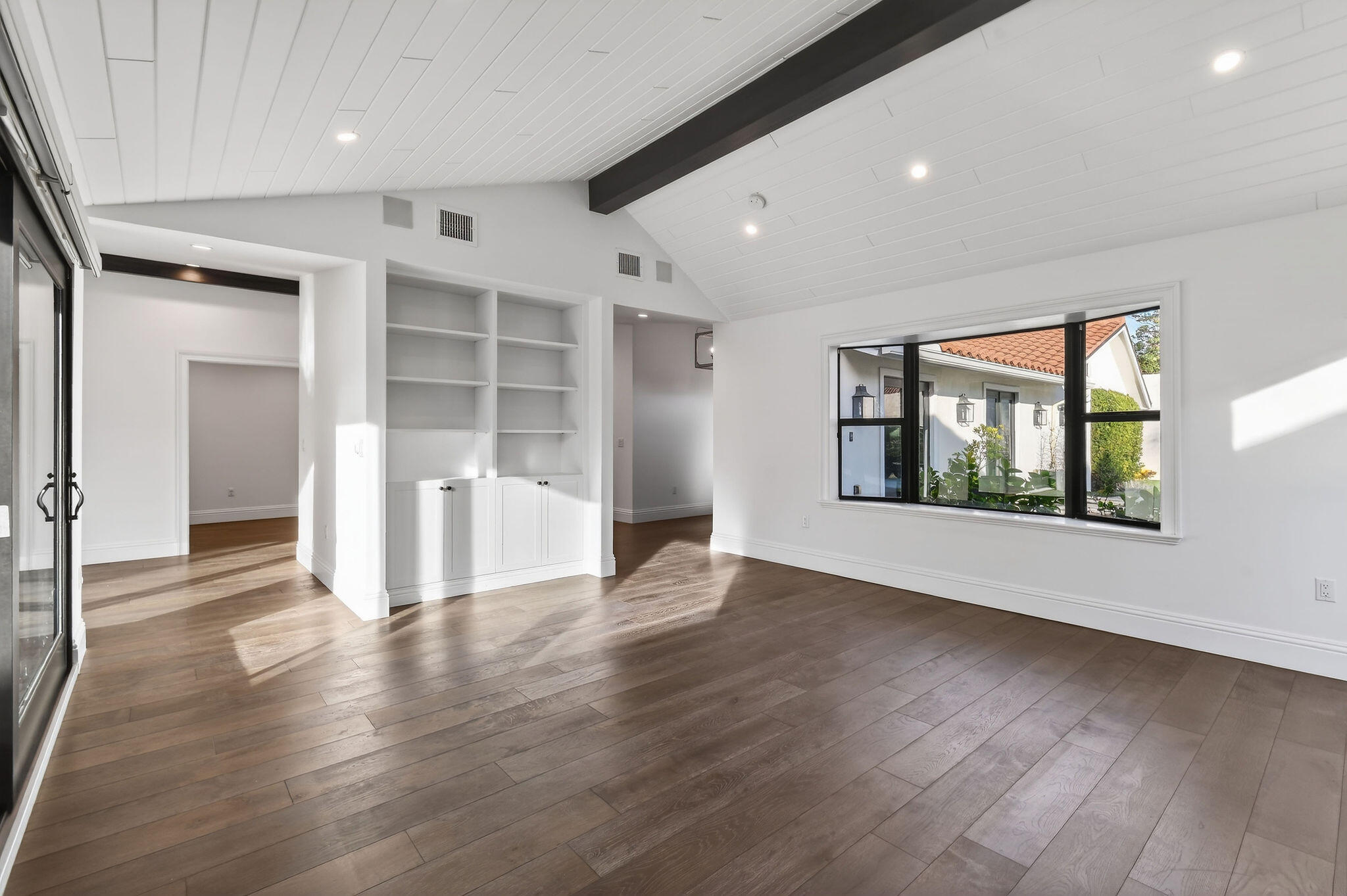 105 W Tarpon Jupiter, FL 33477