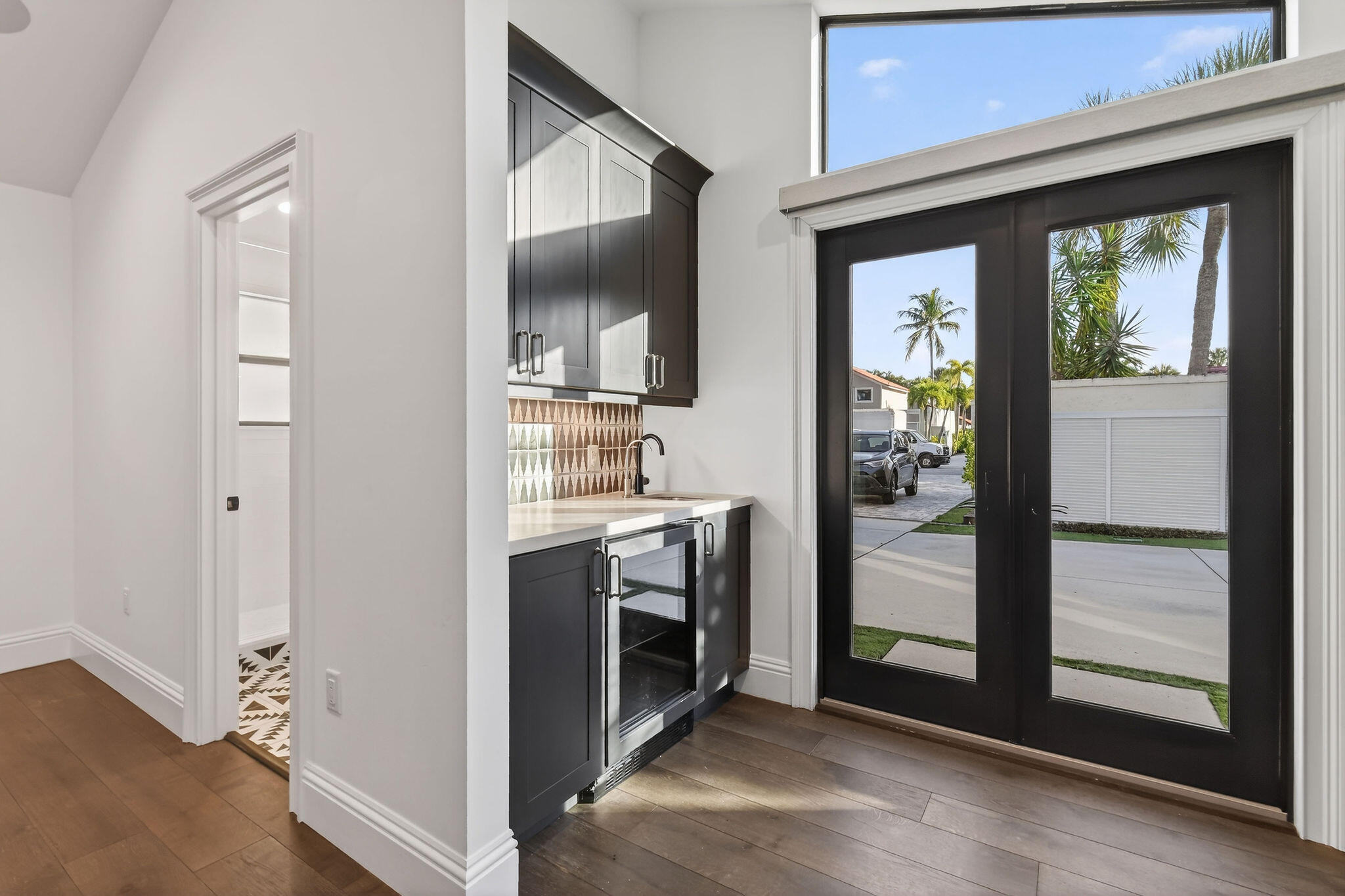 105 W Tarpon Jupiter, FL 33477