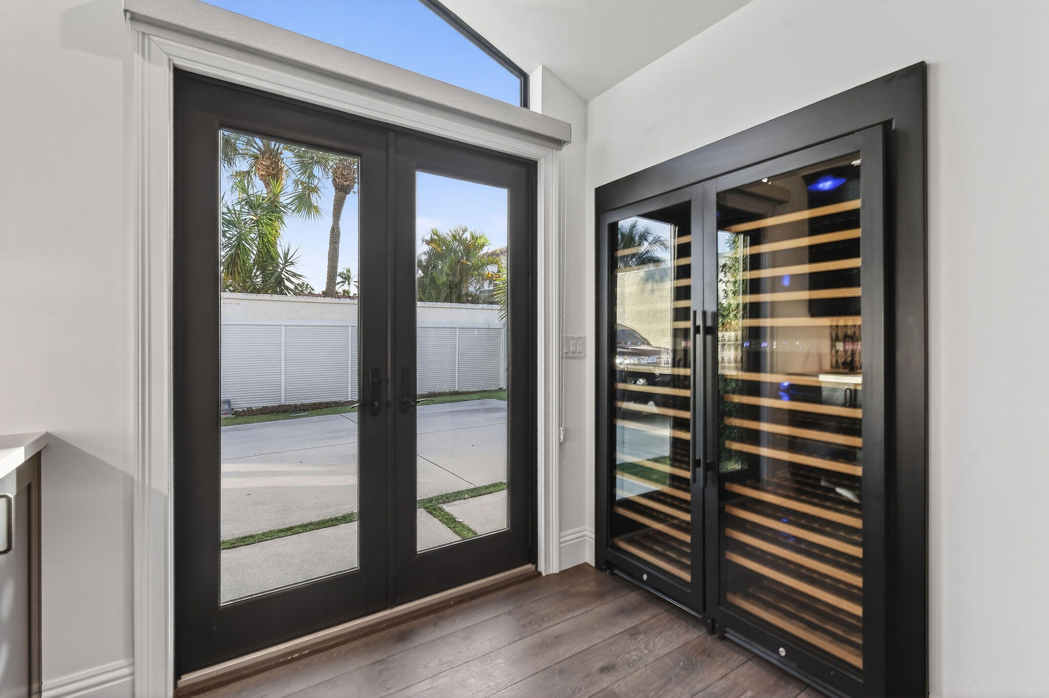 105 W Tarpon Jupiter, FL 33477