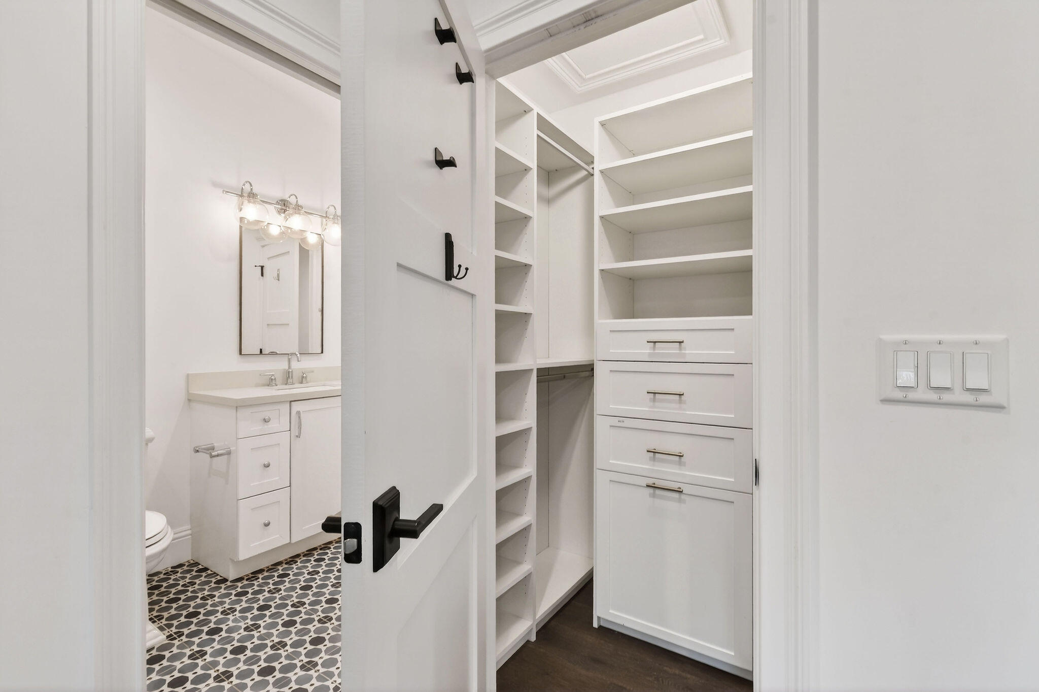 105 W Tarpon Jupiter, FL 33477