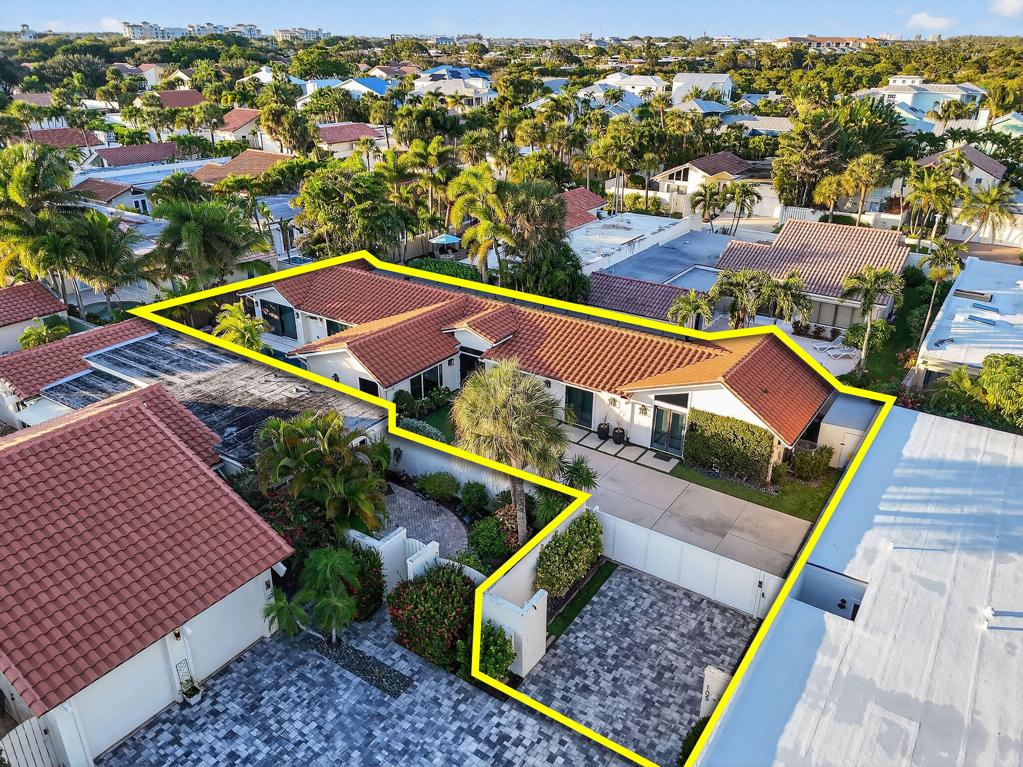 105 W Tarpon Jupiter, FL 33477