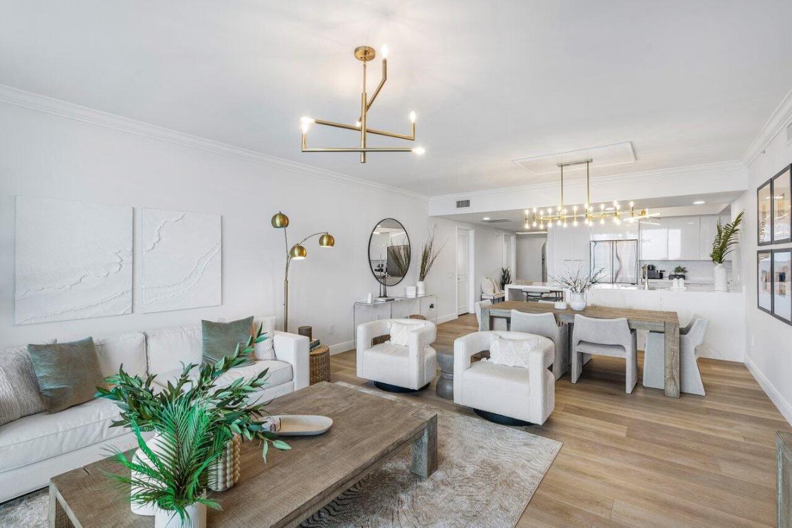 2640 Lake Shr #1410 Riviera Beach, FL 33404