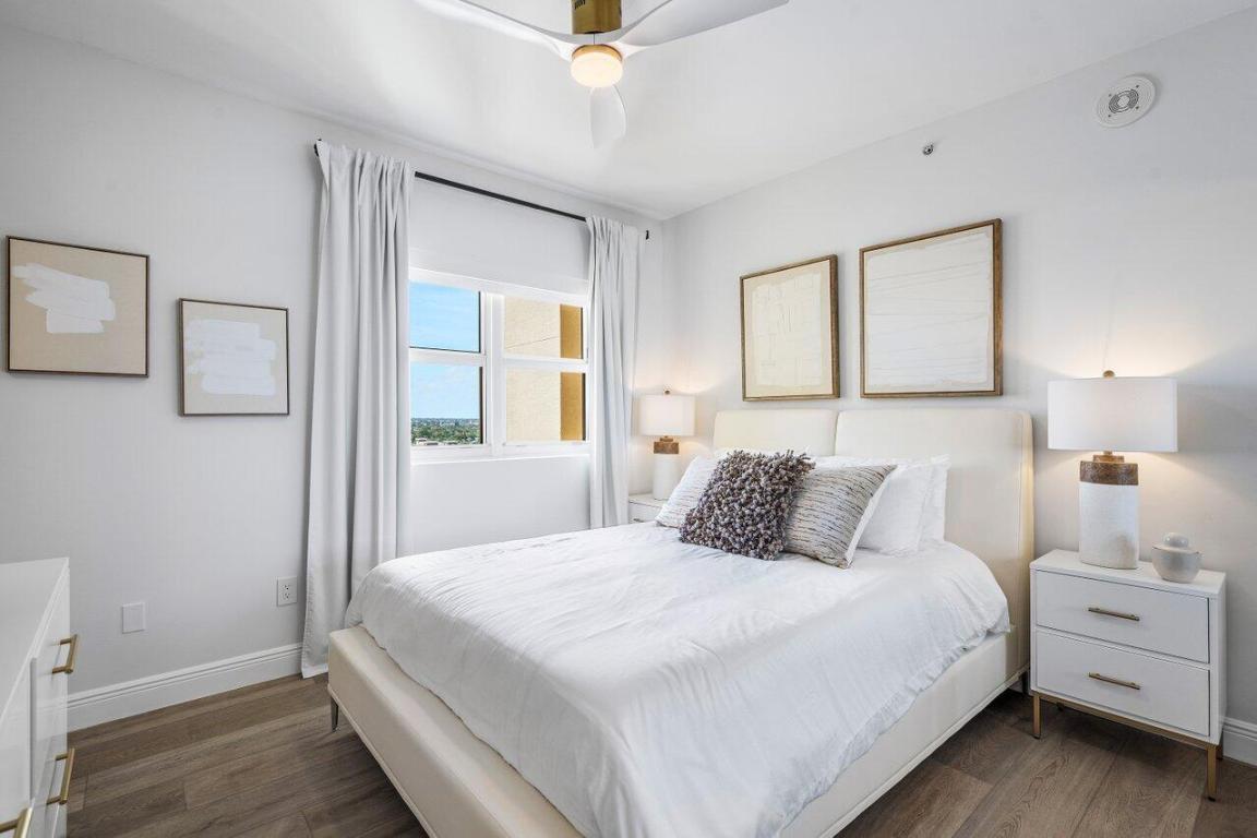 2640 Lake Shr #1410 Riviera Beach, FL 33404