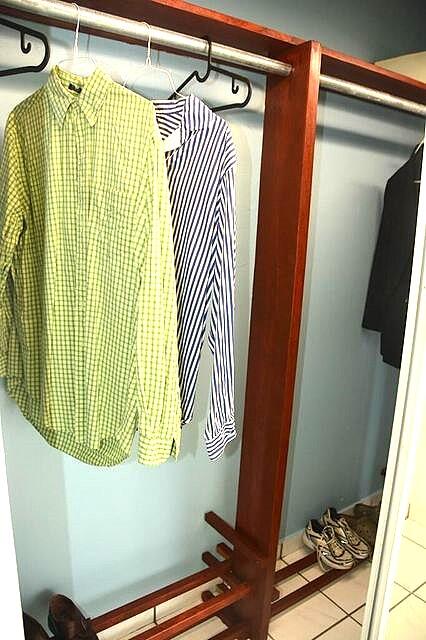 453 SW 2nd #208b Miami, FL 33130