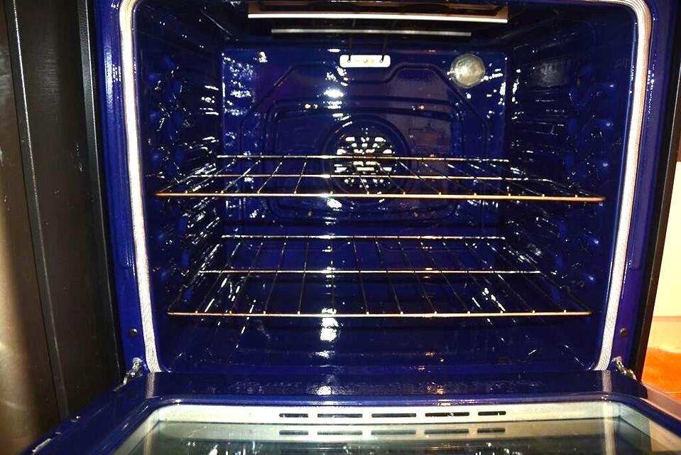 453 SW 2nd #208b Miami, FL 33130