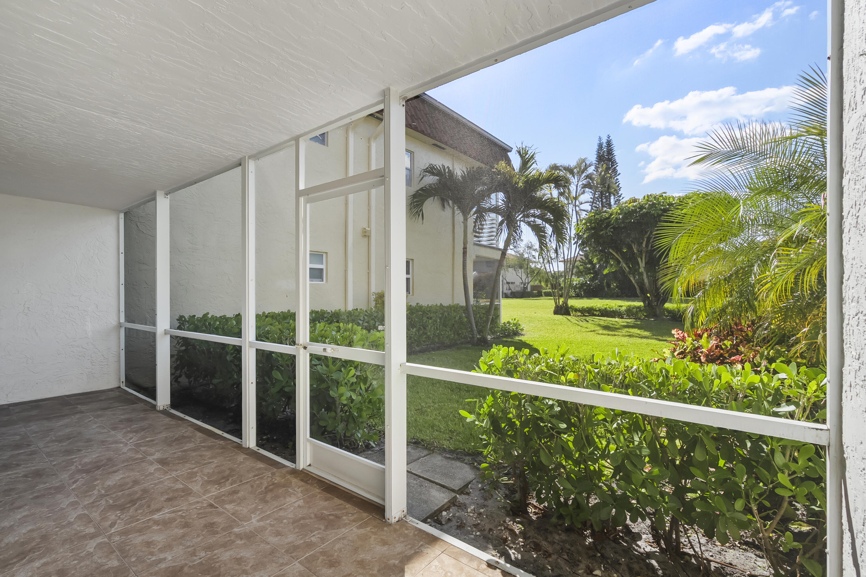 717 S Us Hwy 1 #305 Jupiter, FL 33477