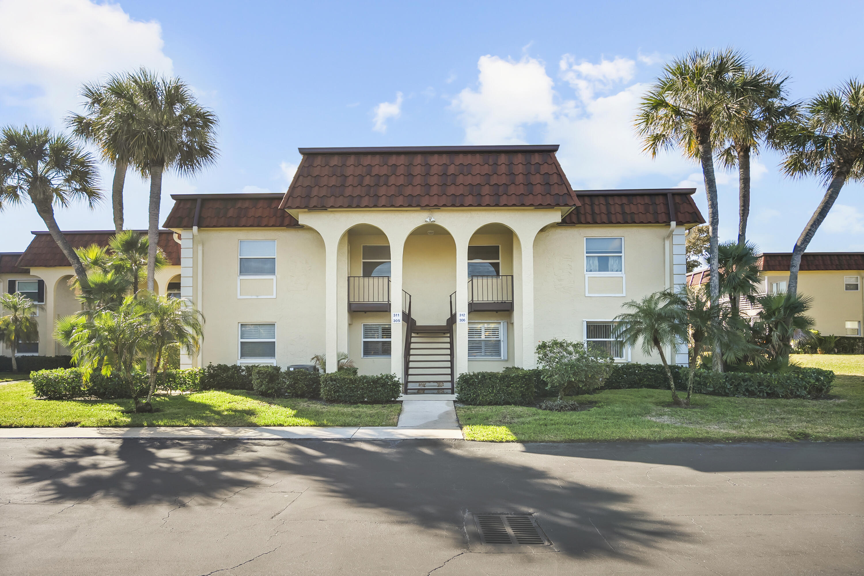 717 S Us Hwy 1 #305 Jupiter, FL 33477