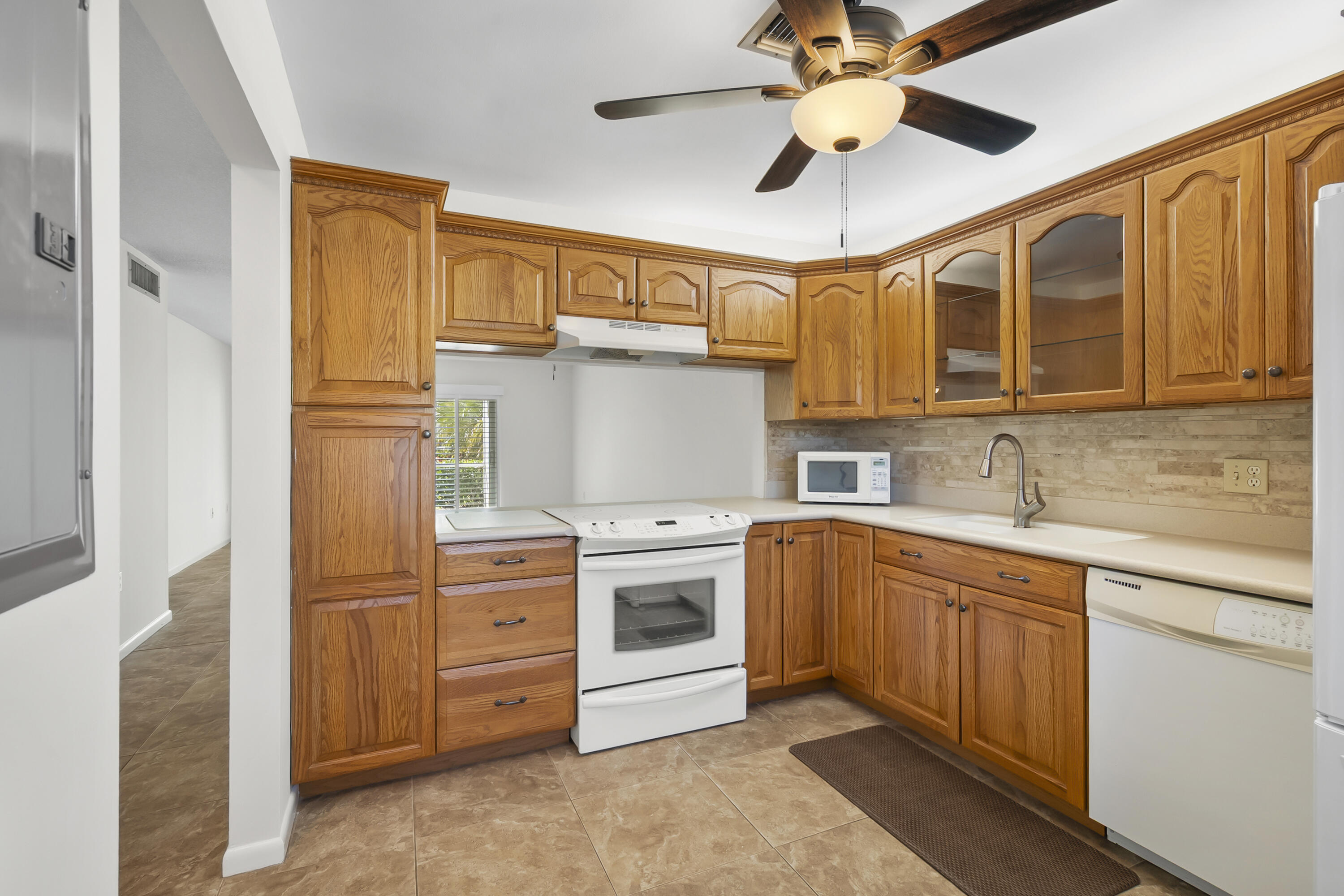 717 S Us Hwy 1 #305 Jupiter, FL 33477