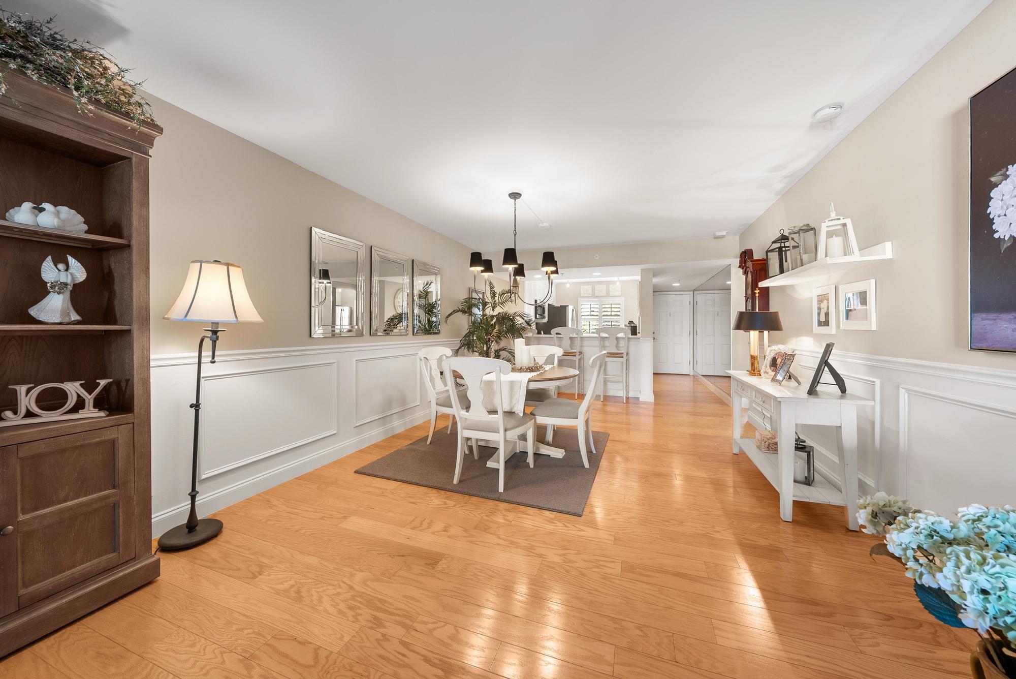 1301 Seafarer #405 Jupiter, FL 33477