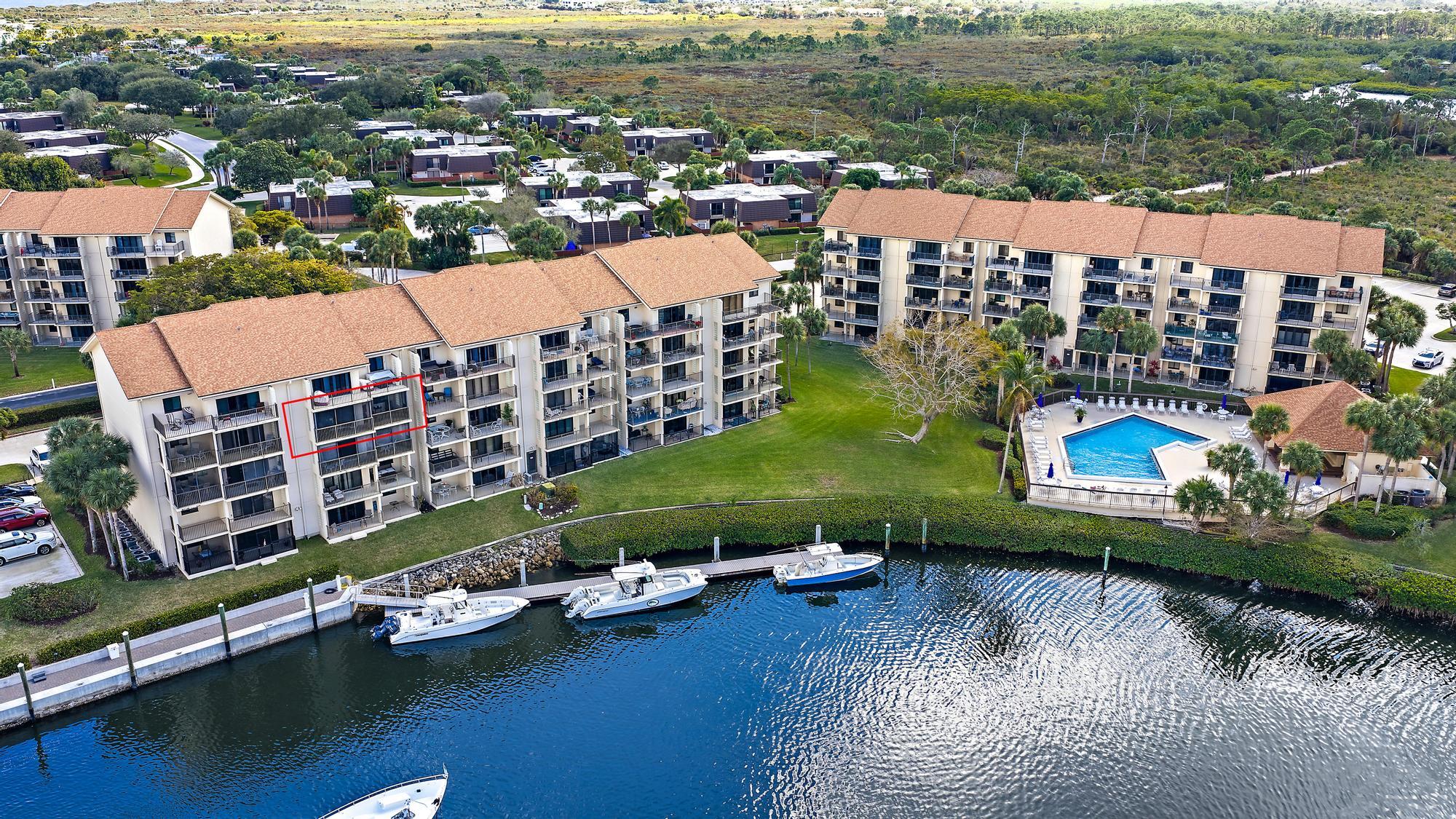 1301 Seafarer #405 Jupiter, FL 33477