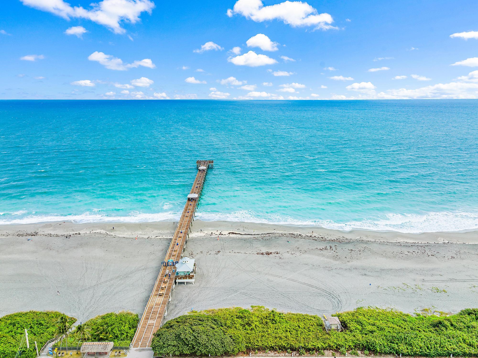 1301 Seafarer #405 Jupiter, FL 33477