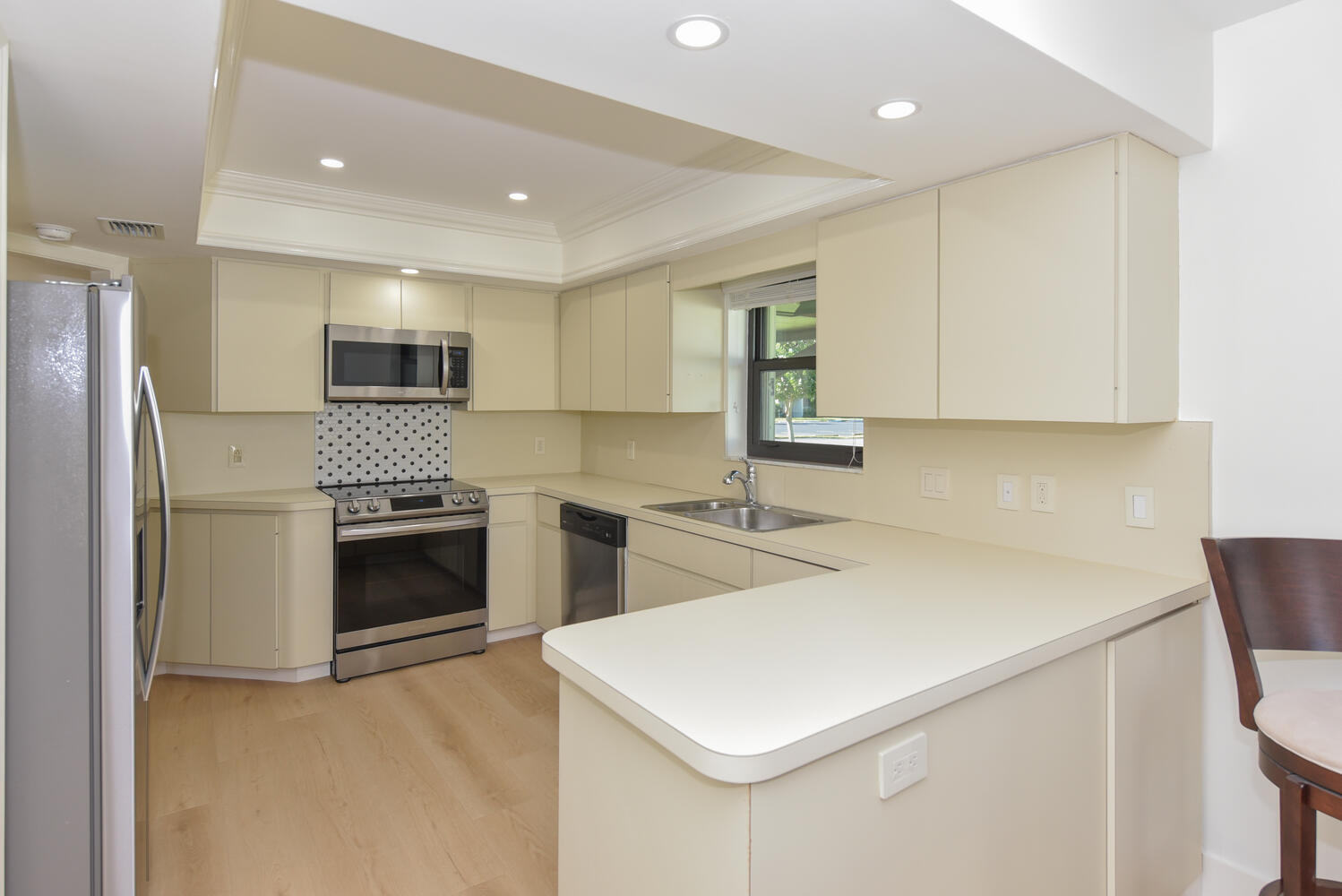 1469 Via Privada Jupiter, FL 33477