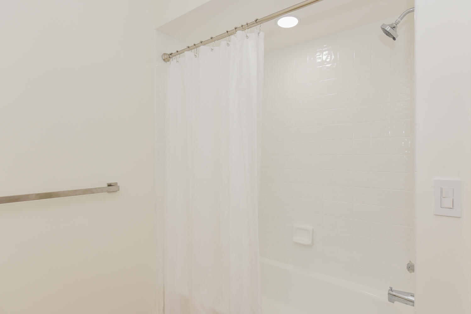 1469 Via Privada Jupiter, FL 33477