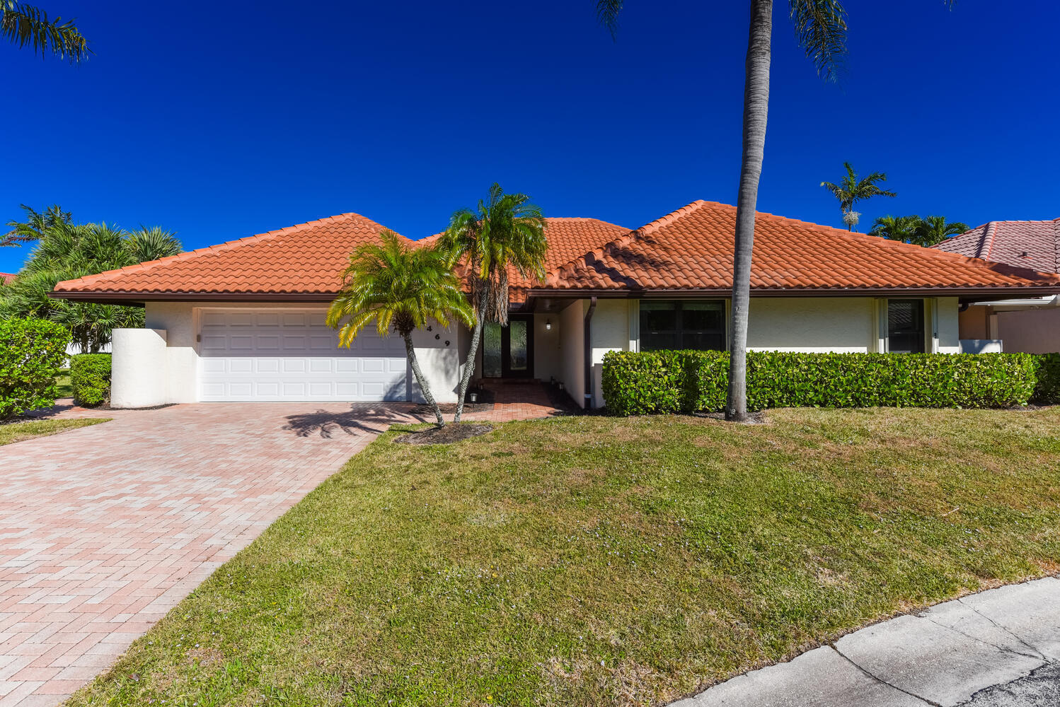 1469 Via Privada Jupiter, FL 33477