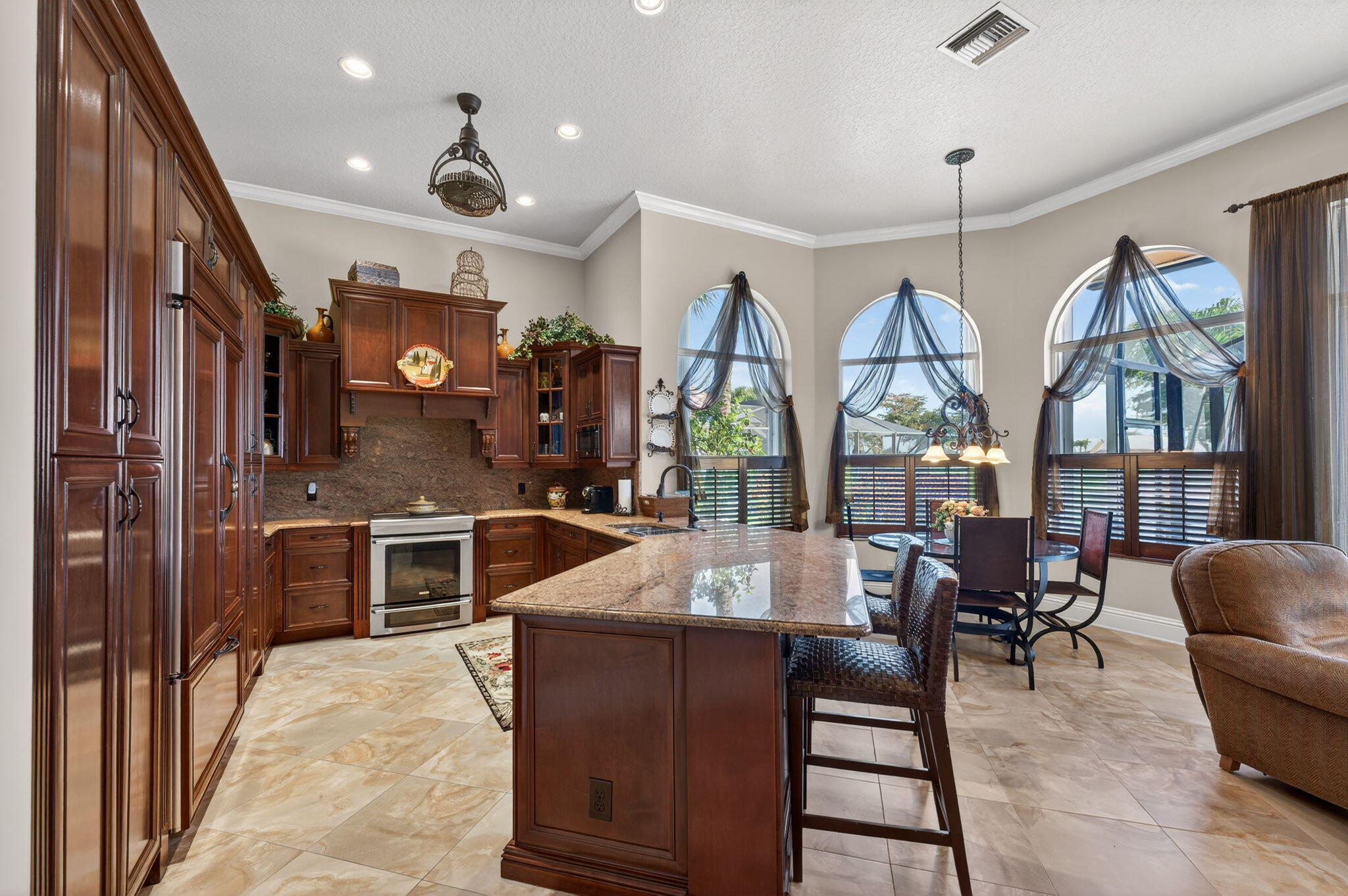 8080 Desmond Boynton Beach, FL 33472