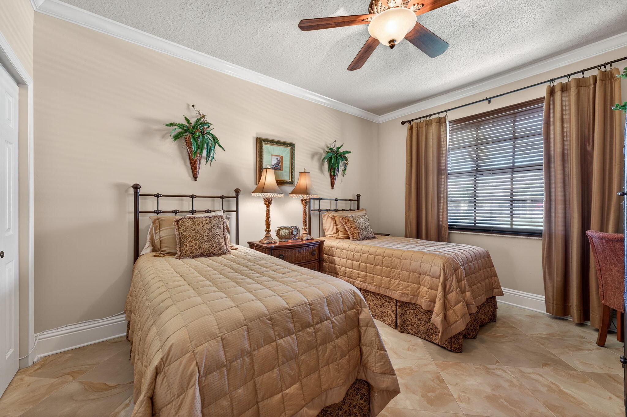 8080 Desmond Boynton Beach, FL 33472