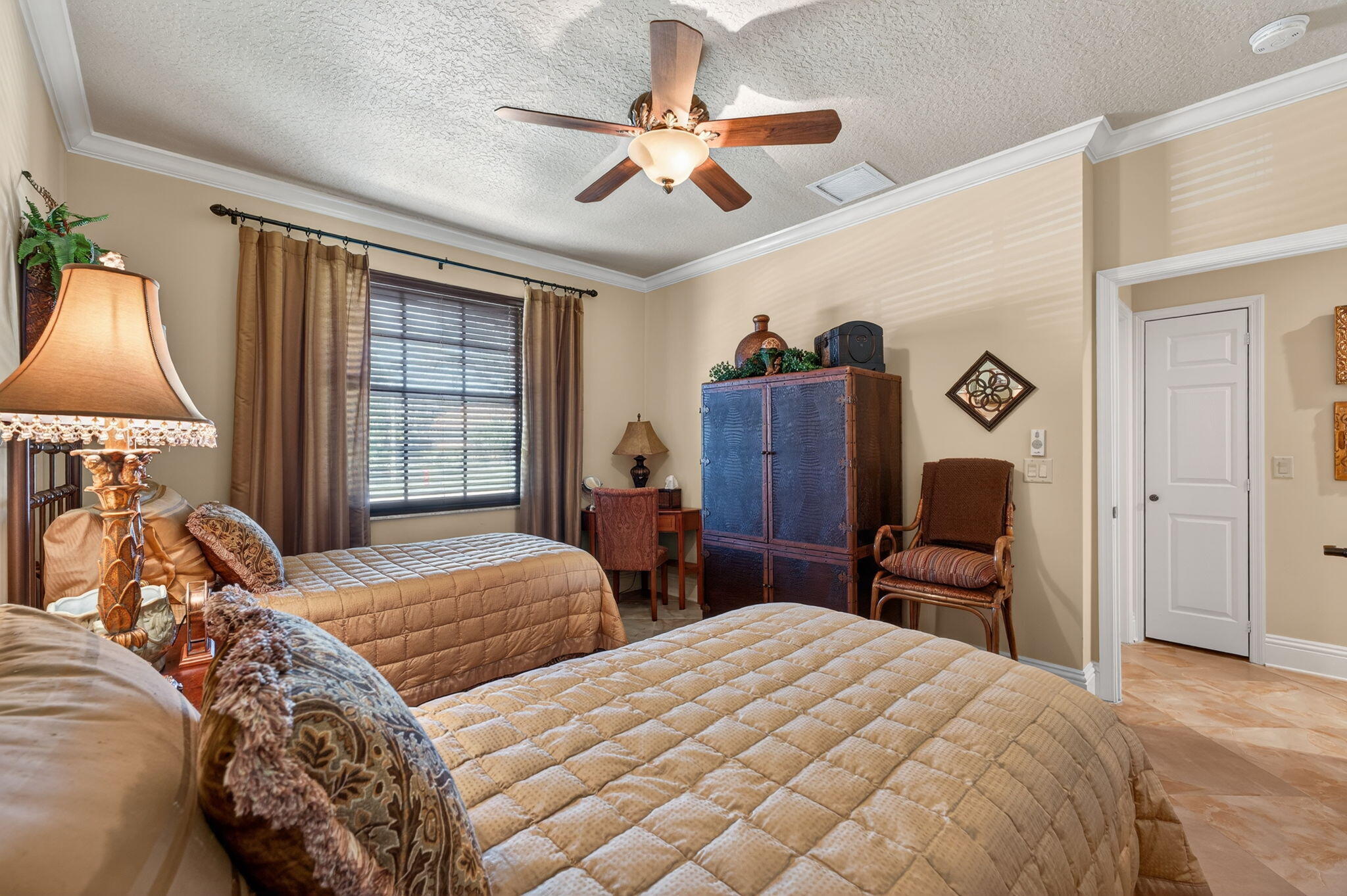 8080 Desmond Boynton Beach, FL 33472