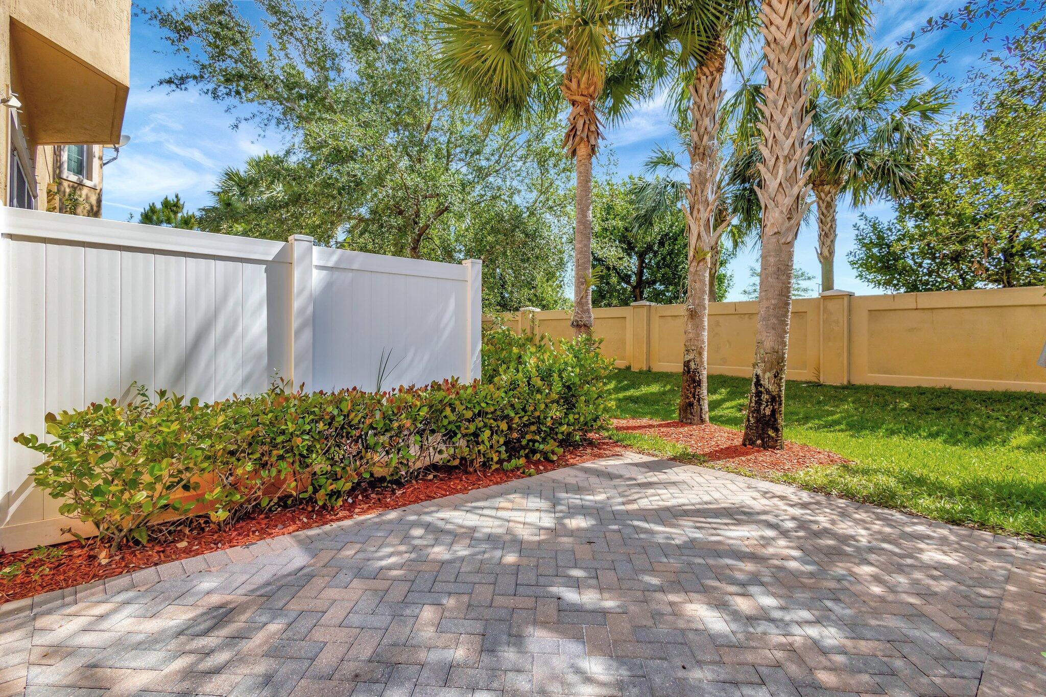 5797 Monterra Clb Lake Worth, FL 33463