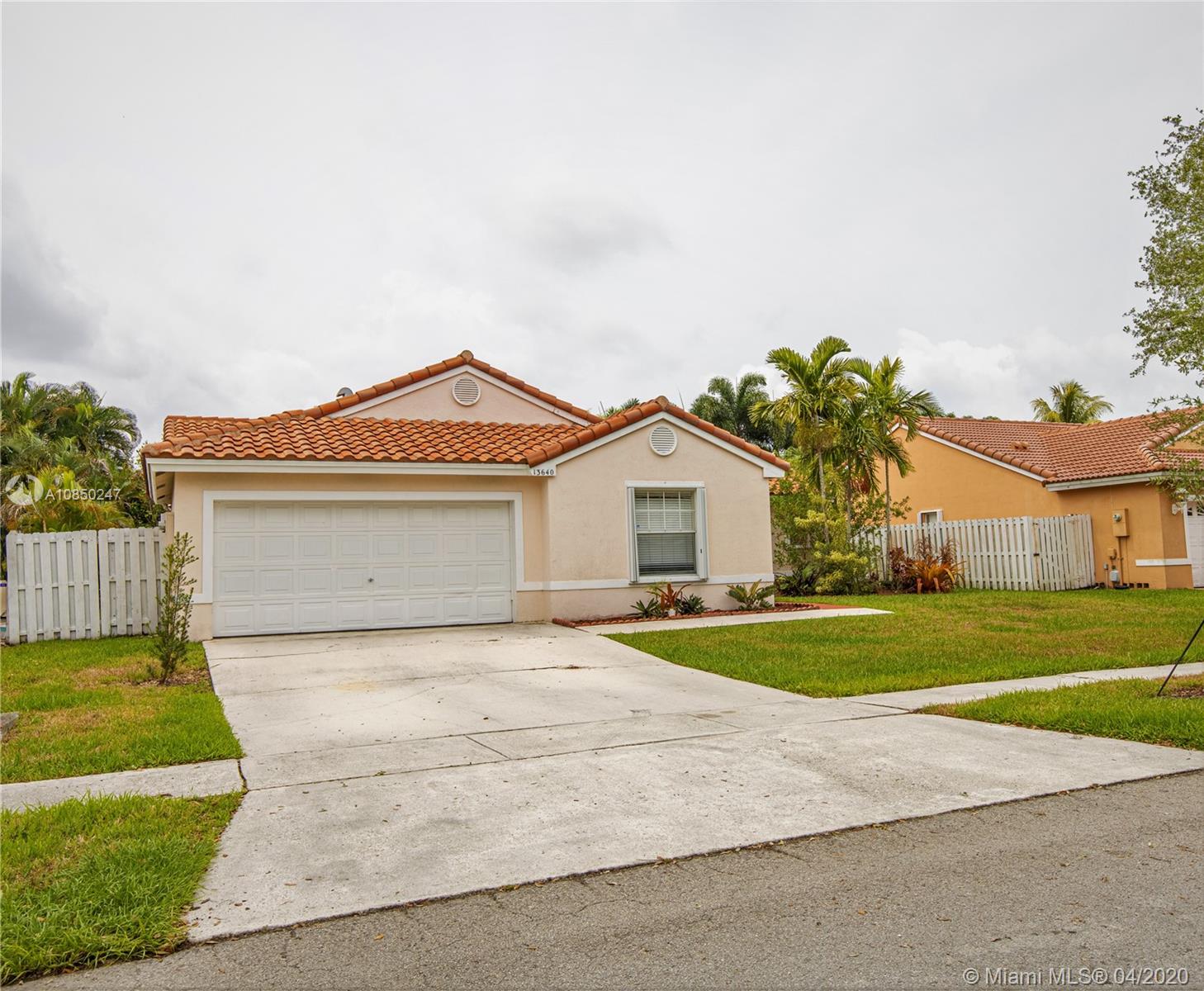 13640 SW 20th St
