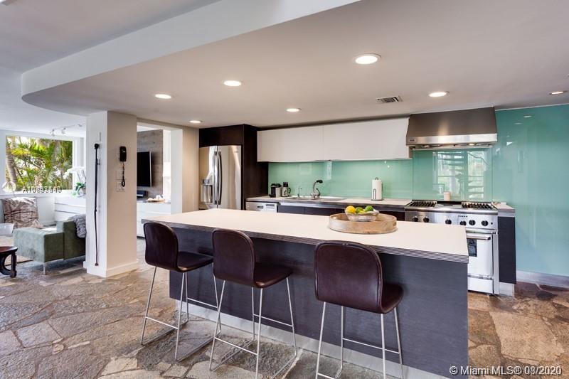 3523 N Bay Homes Dr Miami, FL 33133