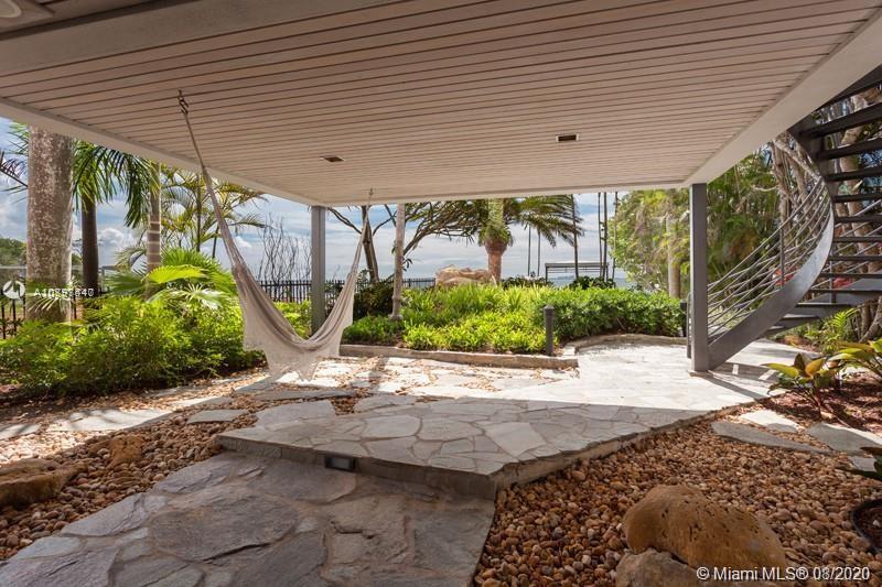 3523 N Bay Homes Dr Miami, FL 33133