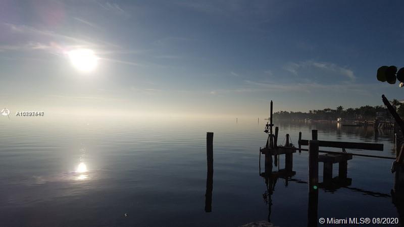 3523 N Bay Homes Dr Miami, FL 33133
