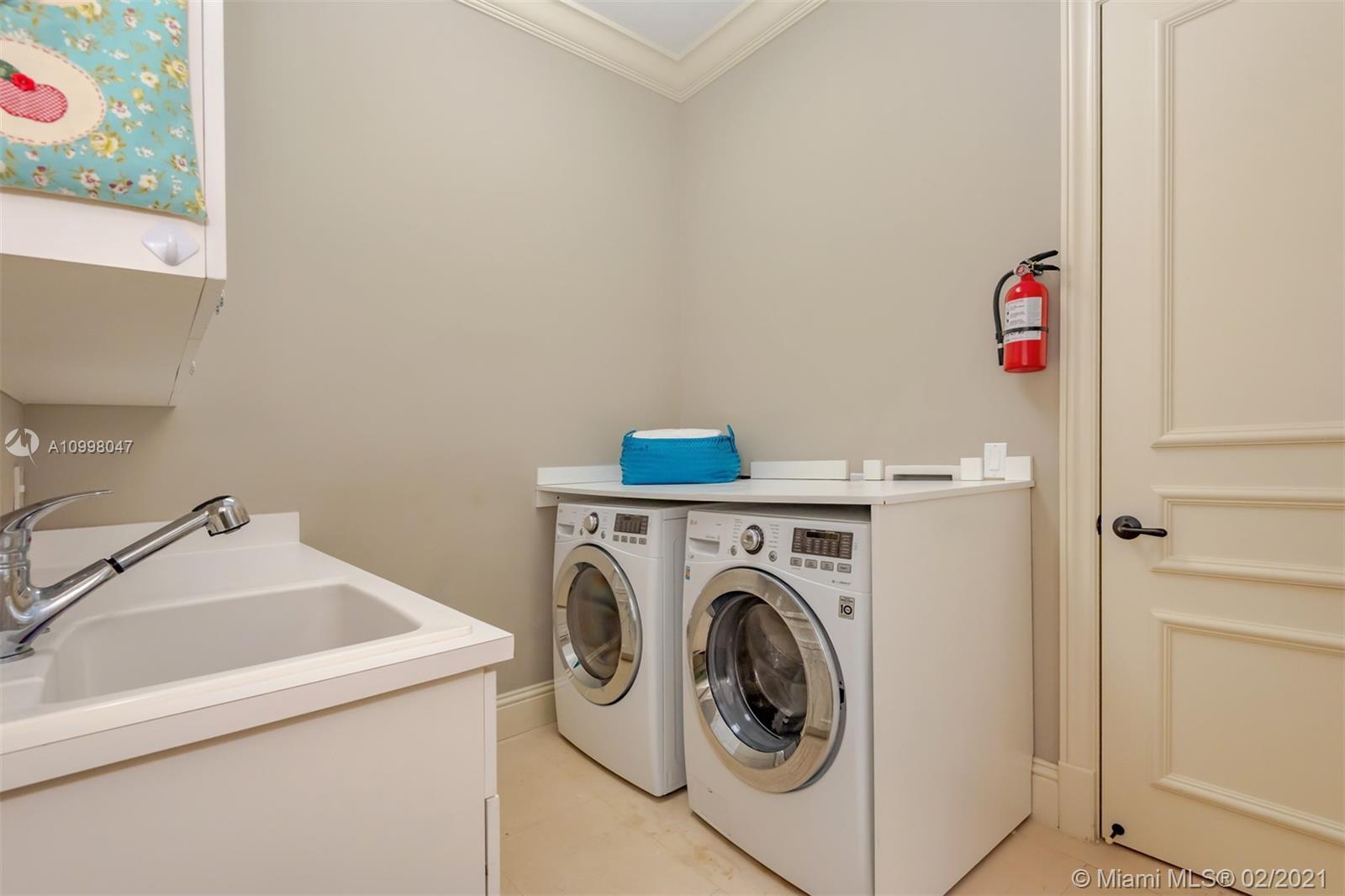 4815 University Dr #4815 Coral Gables, FL 33146