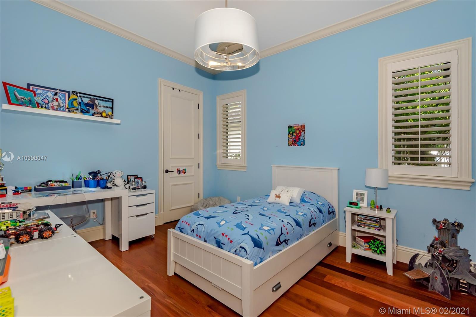 4815 University Dr #4815 Coral Gables, FL 33146