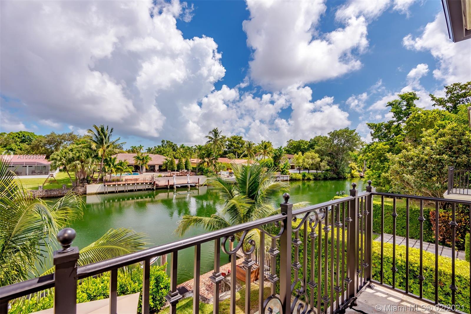 4815 University Dr #4815 Coral Gables, FL 33146