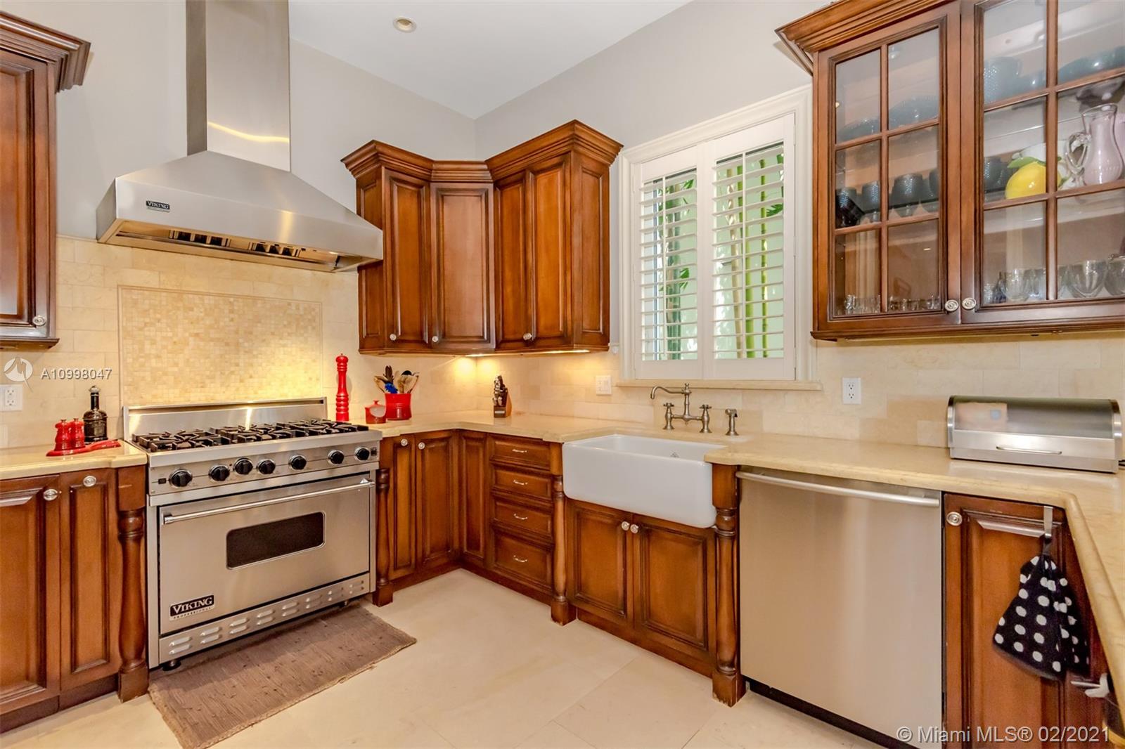 4815 University Dr #4815 Coral Gables, FL 33146