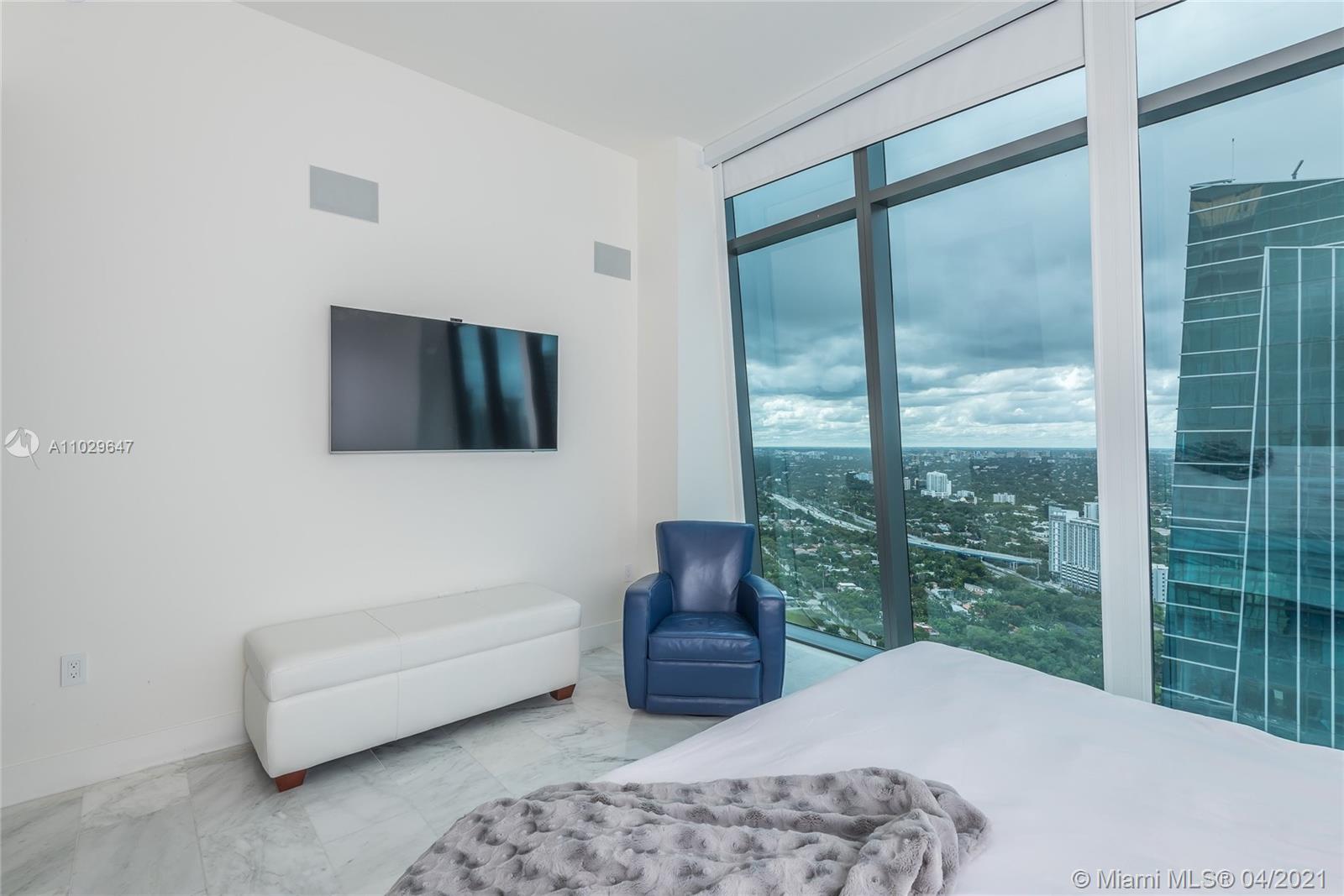 1451 Brickell Ave #4401 Miami, FL 33131