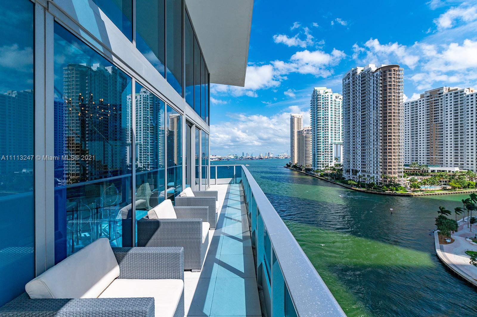 image Epic Residences2