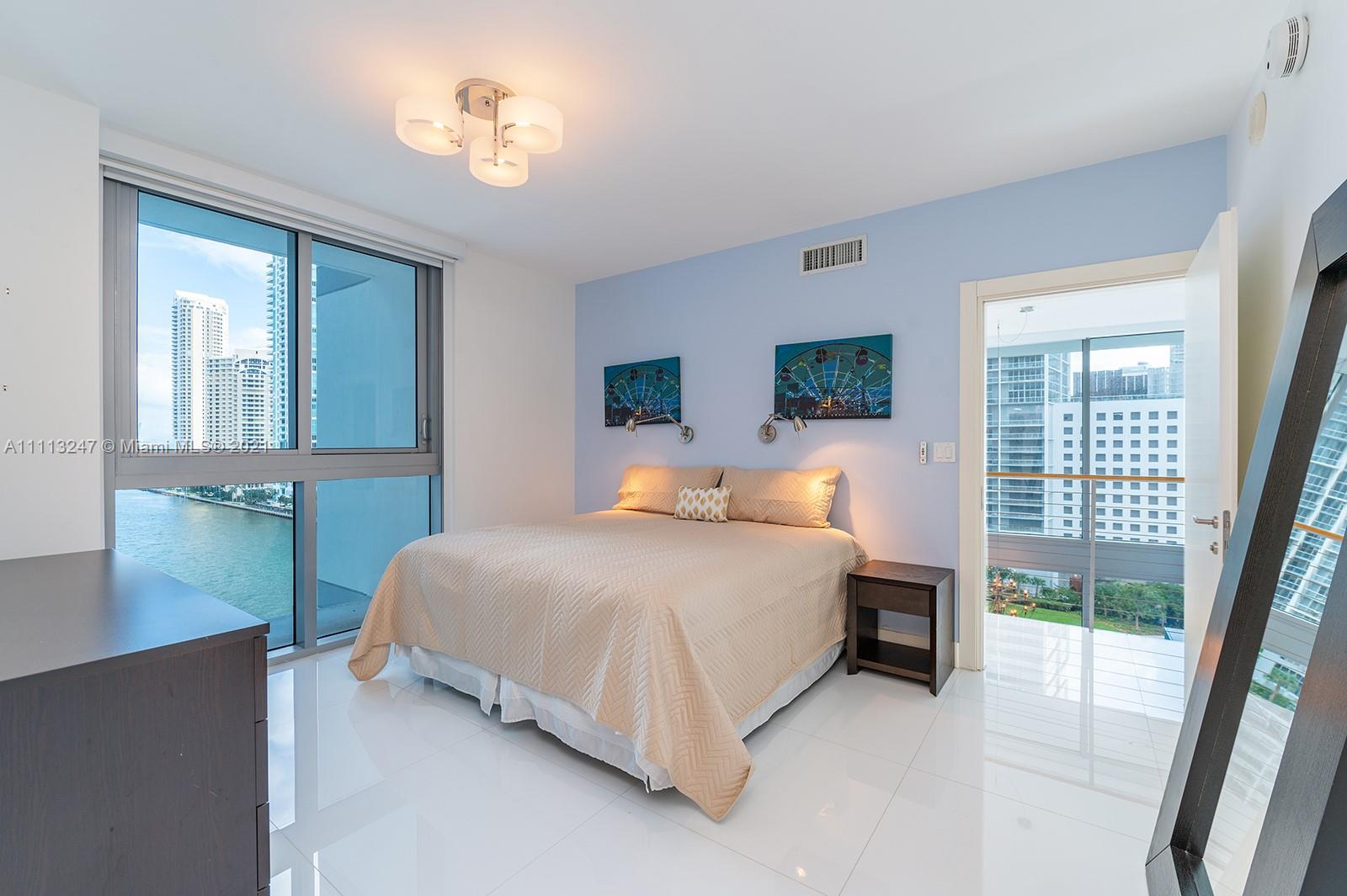 image Epic Residences31