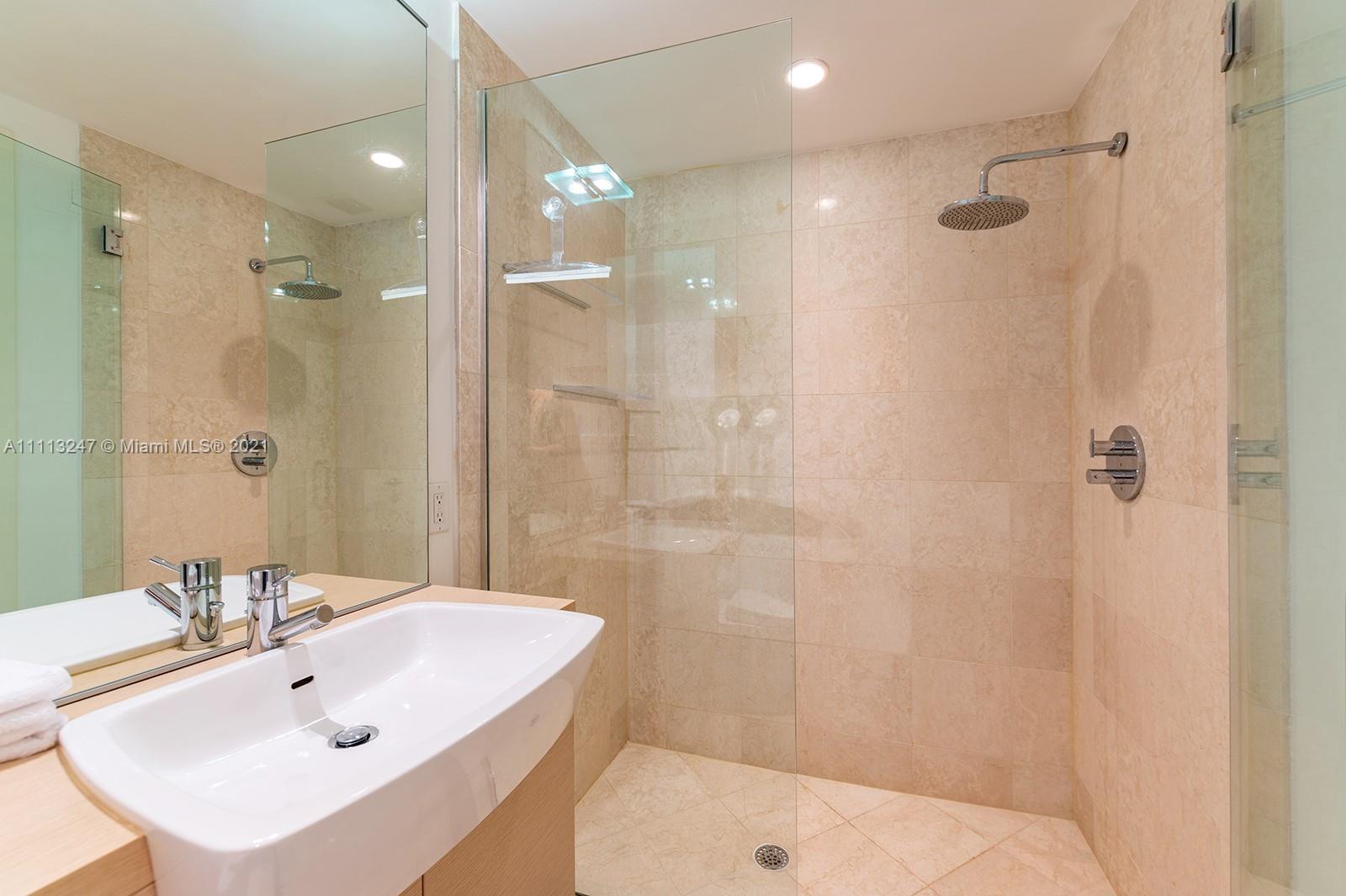 image Epic Residences34